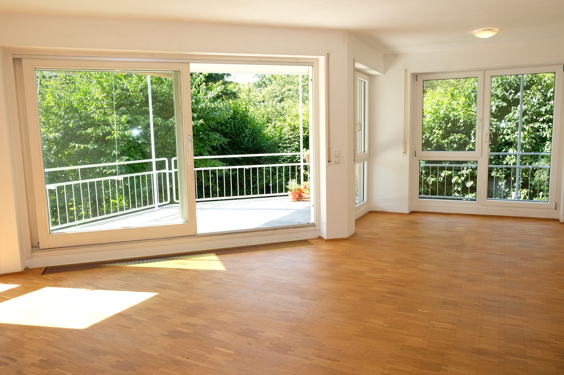 Immobilienangebot - Ulm - Alle - Großzügige 2 Zimmer-Wohnung mit Terrasse