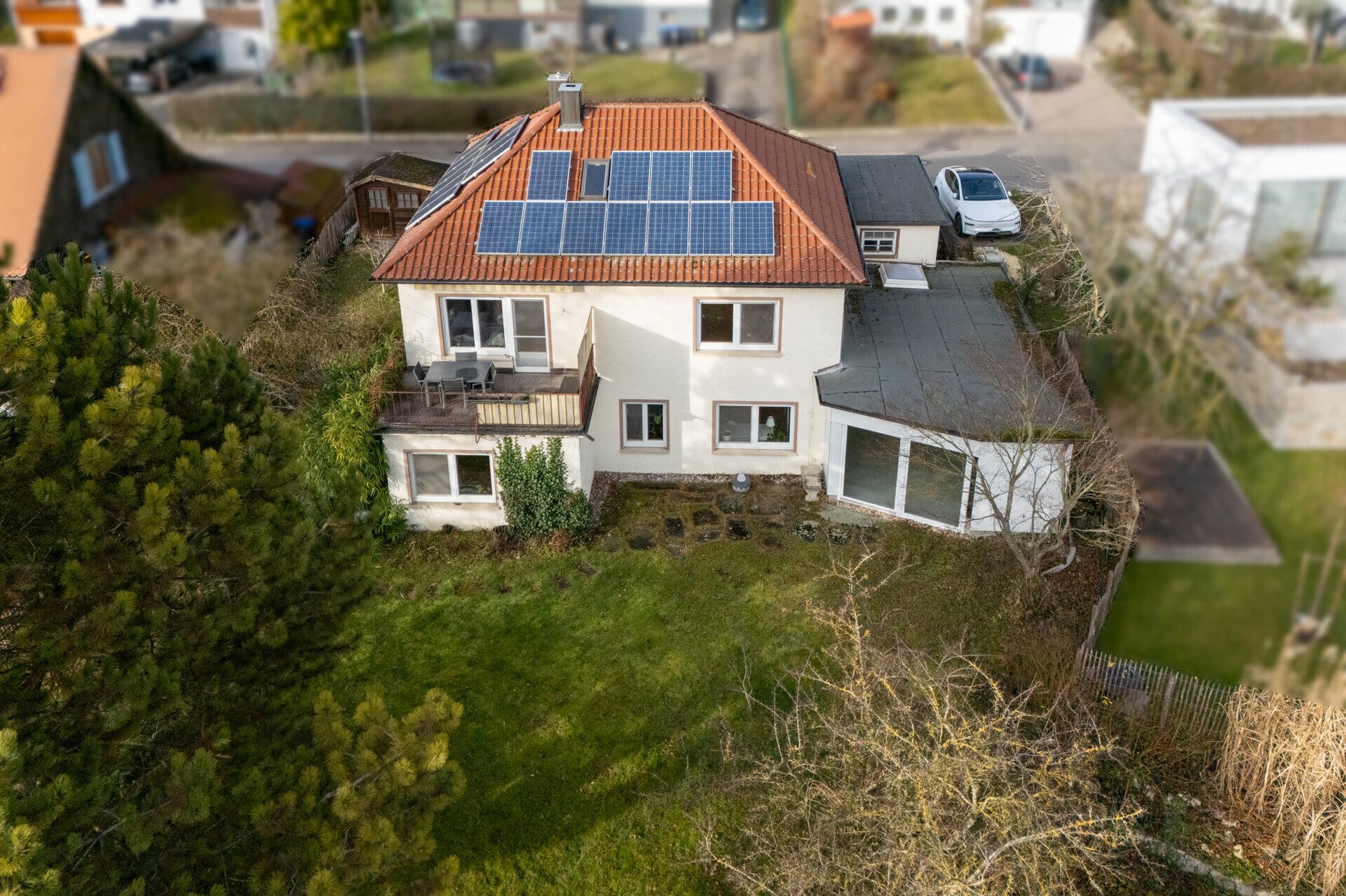 Immobilienangebot - Erbach - Alle - Viel Platz zum Leben: Einfamilienhaus mit Garten, Kamin und Rückzugsorten