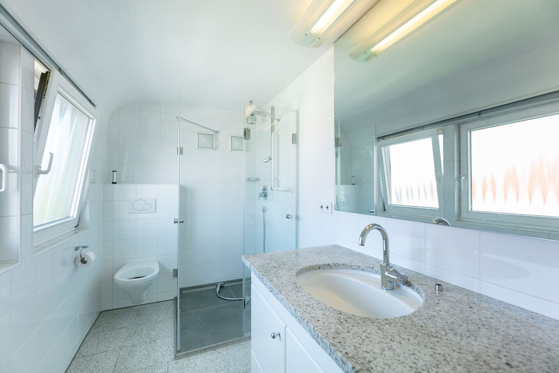 Immobilienangebot - Erbach - Alle - Ein Zuhause mit Charakter: Großzügiges Wohnen in Toplage mit traumhaftem Garten