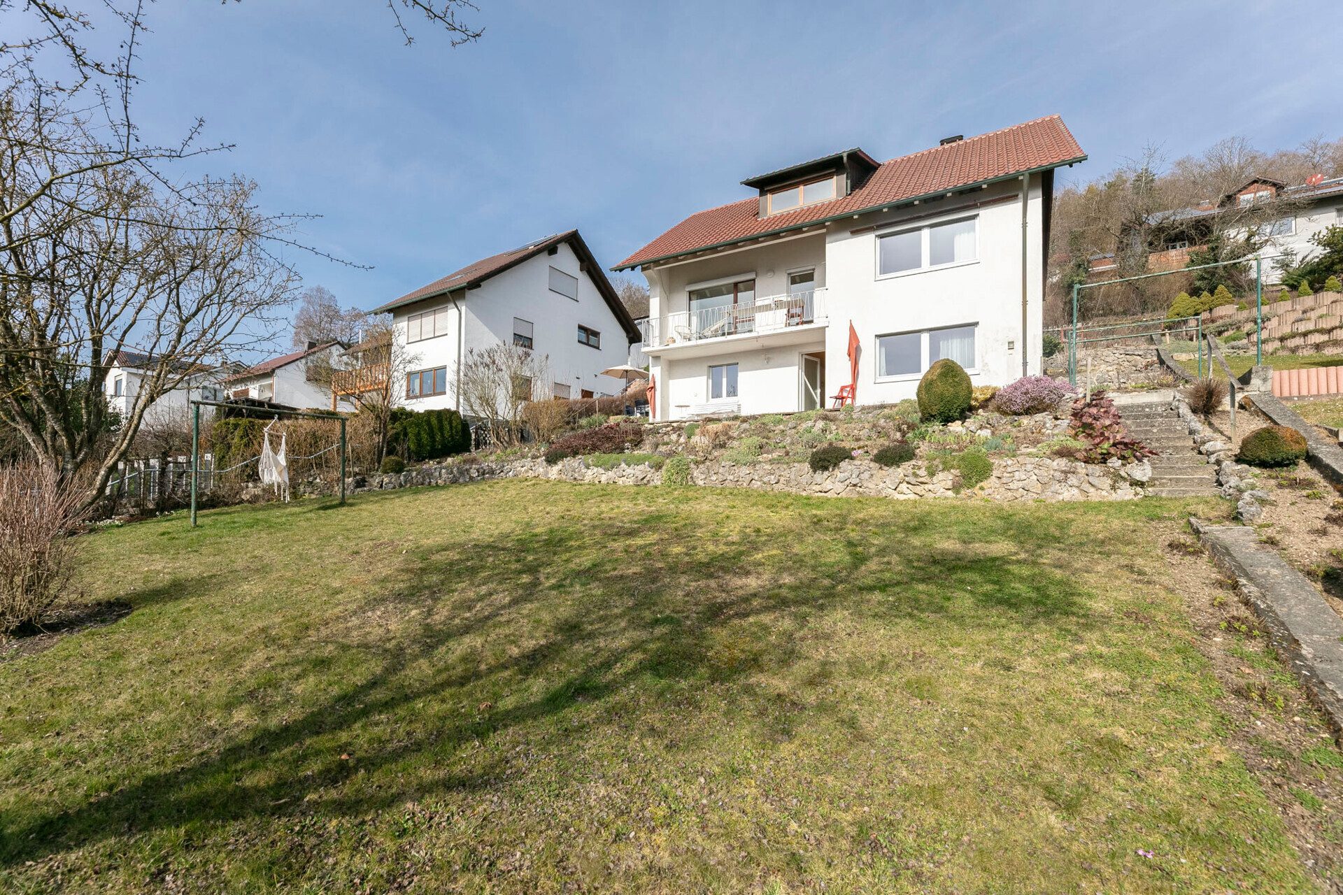 Immobilienangebot - Schelklingen - Alle - Mit dem Blick über die Stadt - 
Viel Platz für die ganze Familie!