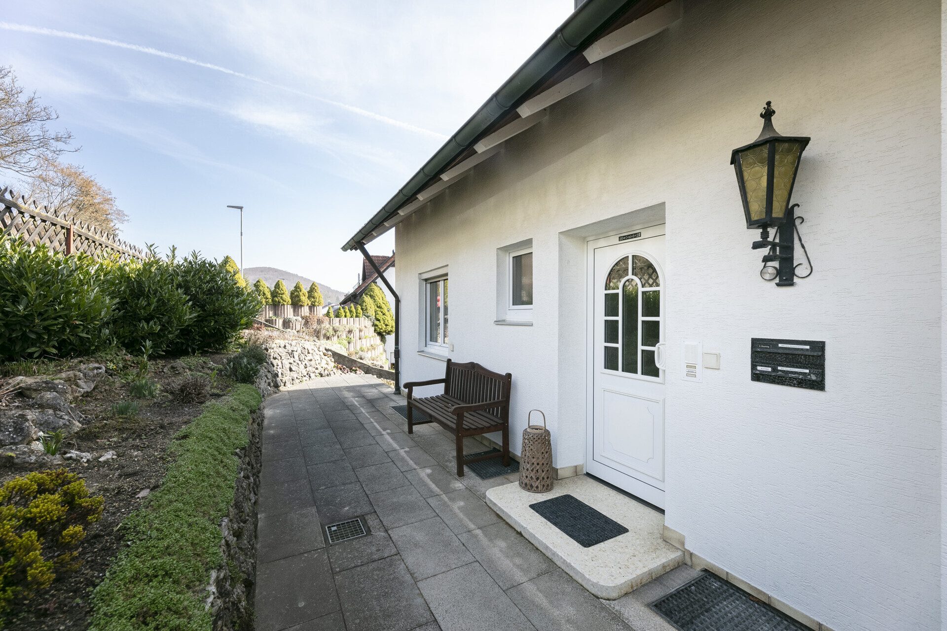 Immobilienangebot - Schelklingen - Alle - Mit dem Blick über die Stadt - 
Viel Platz für die ganze Familie!
