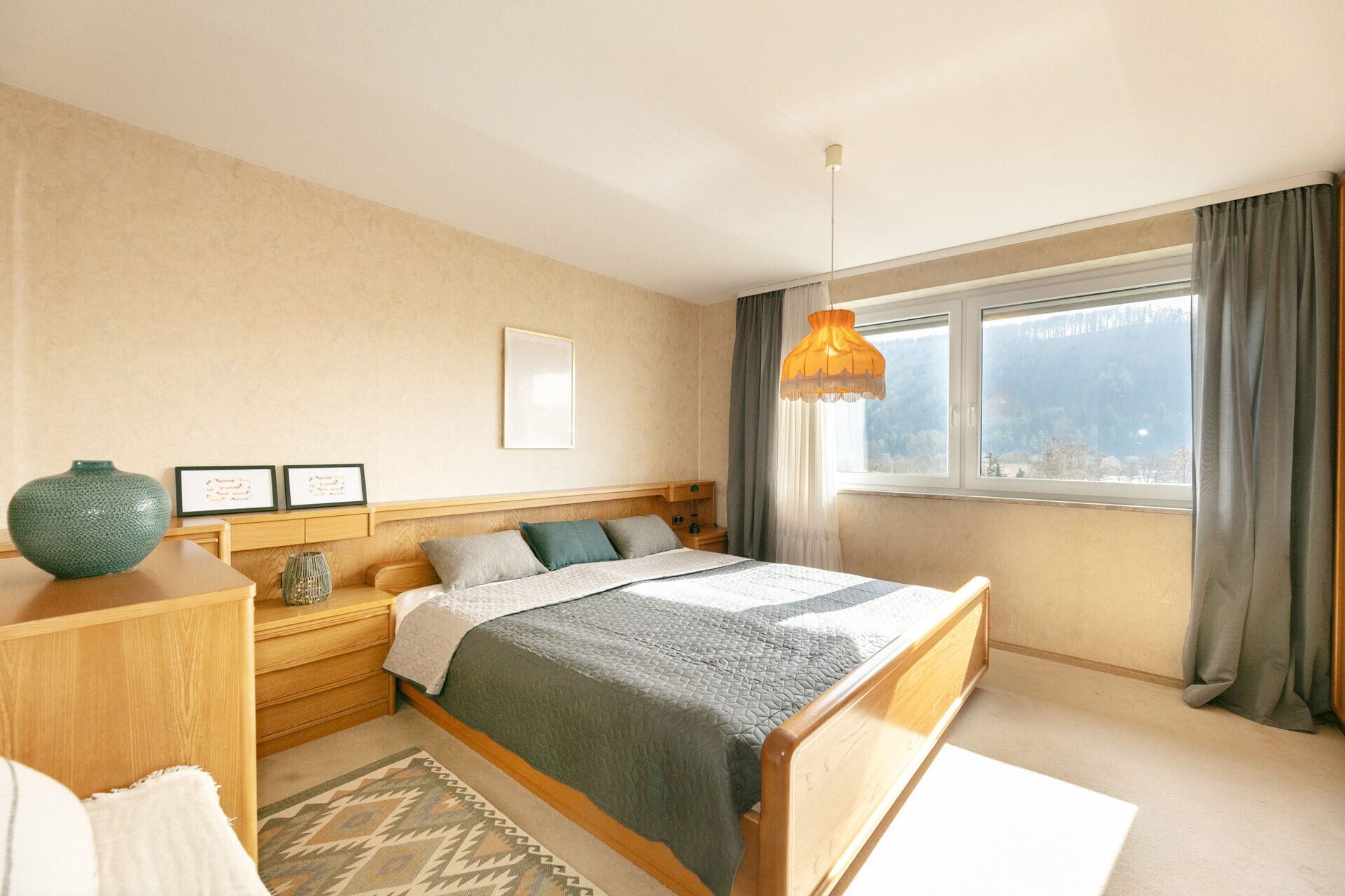 Immobilienangebot - Schelklingen - Alle - Mit dem Blick über die Stadt - 
Viel Platz für die ganze Familie!