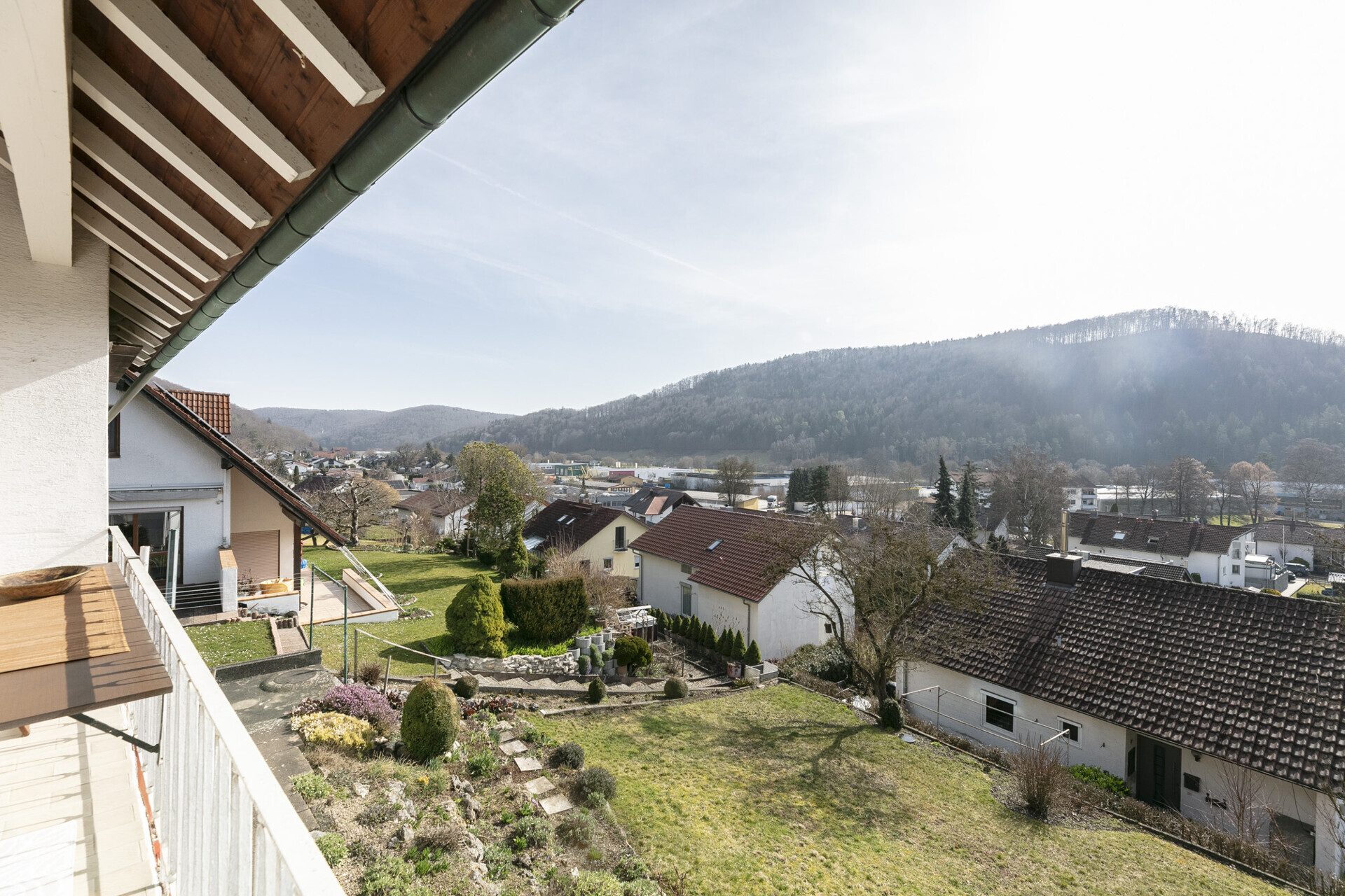 Immobilienangebot - Schelklingen - Alle - Mit dem Blick über die Stadt - 
Viel Platz für die ganze Familie!