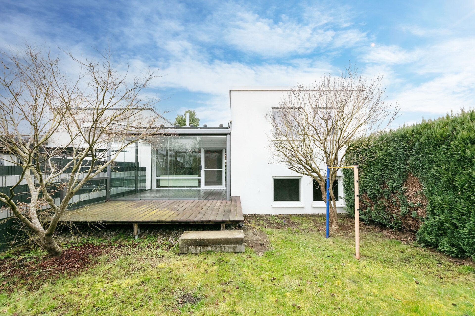 Immobilienangebot - Erbach - Alle - Ruhige Lage und viel Platz -
Tolle Split-Level-Aufteilung!