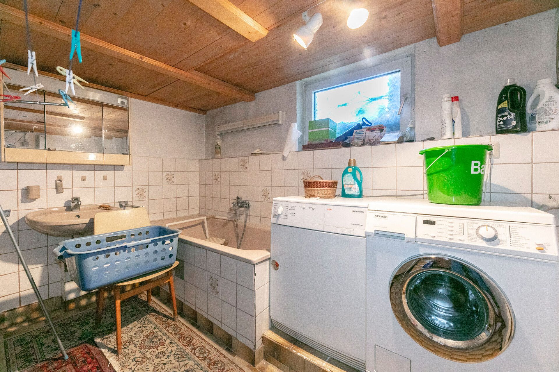 Immobilienangebot - Ulm/Kuhberg - Alle - Charmante Doppelhaushälfte mit idyllischem Garten am beliebten Ulmer Kuhberg