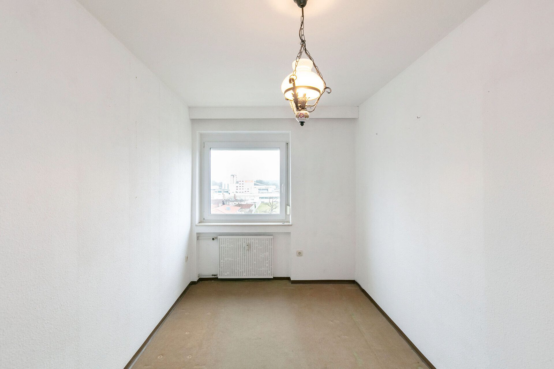 Immobilienangebot - Thalfingen - Alle - Helle und sonnige 3-Zimmer-Wohnung
im 7. Stock mit 2 Balkonen