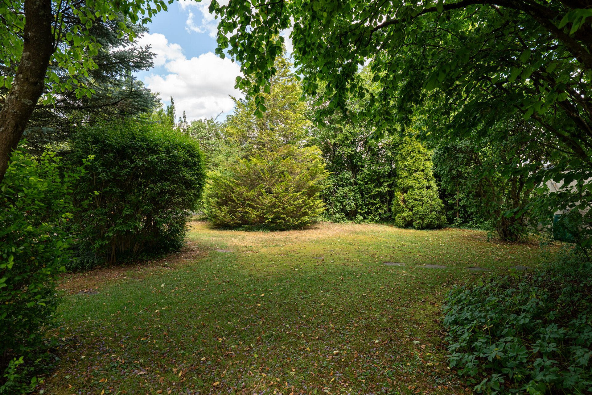 Immobilienangebot - Ehingen - Alle - Bungalow mit Platz für die ganze Familie -
Großes Grundstück, ruhige Lage