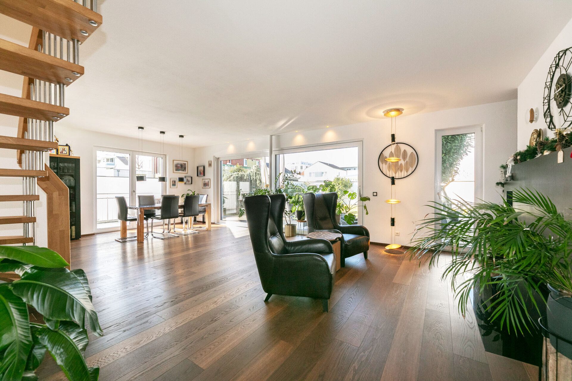 Immobilienangebot - Ulm / Böfingen - Alle - Luxus, Licht und Raum – beeindruckende Villa mit Einliegerwohnung & mehr