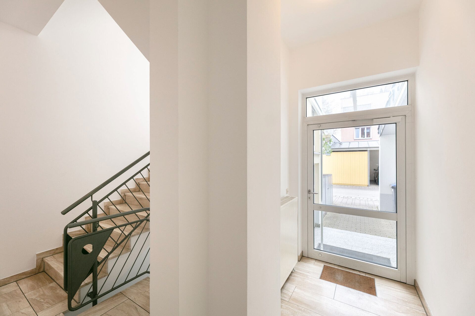 Immobilienangebot - Neu-Ulm / Offenhausen - Alle - Komfortables Wohnen in gepflegtem Ambiente – 4,5 Zimmer mit Balkon