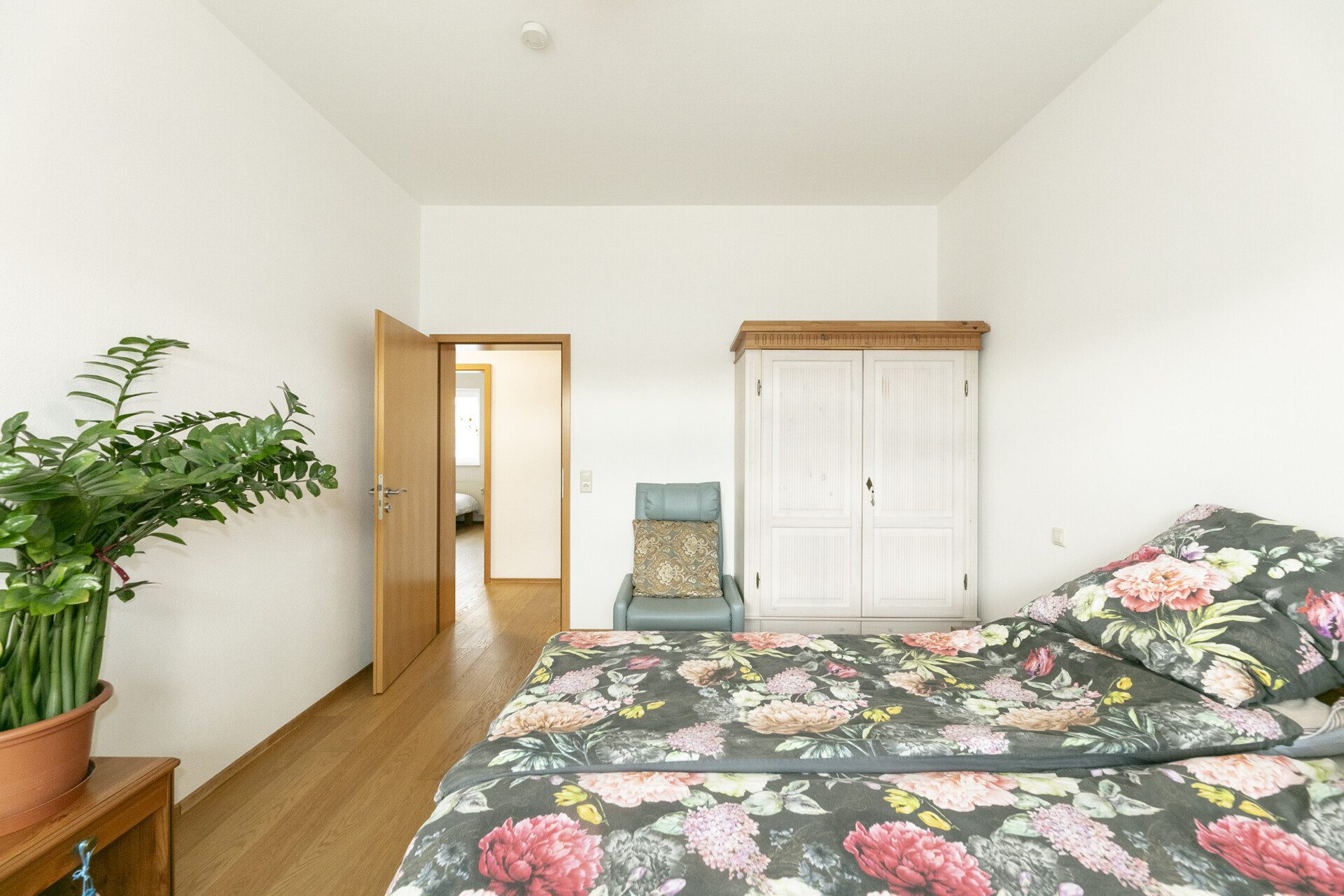 Immobilienangebot - Neu-Ulm / Offenhausen - Alle - Komfortables Wohnen in gepflegtem Ambiente – 4,5 Zimmer mit Balkon