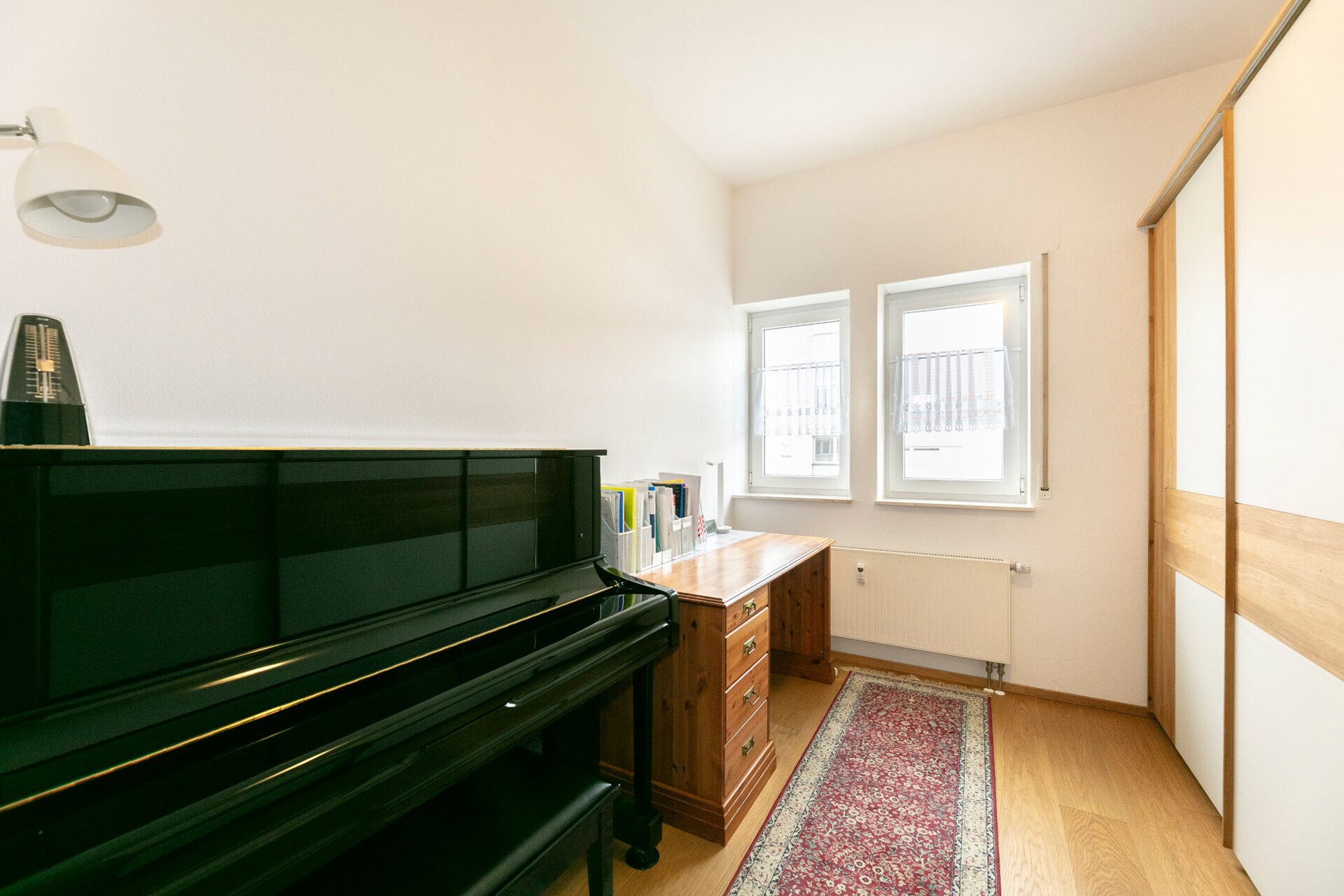 Immobilienangebot - Neu-Ulm / Offenhausen - Alle - Komfortables Wohnen in gepflegtem Ambiente – 4,5 Zimmer mit Balkon
