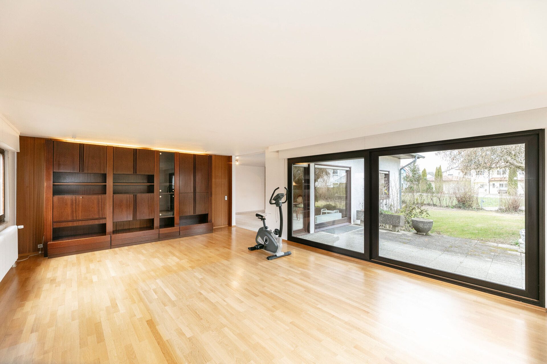 Immobilienangebot - Illerrieden - Alle - Viel Raum für Ihre Wohnideen – EFH mit 812 m² Grundstück in ruhiger Lage