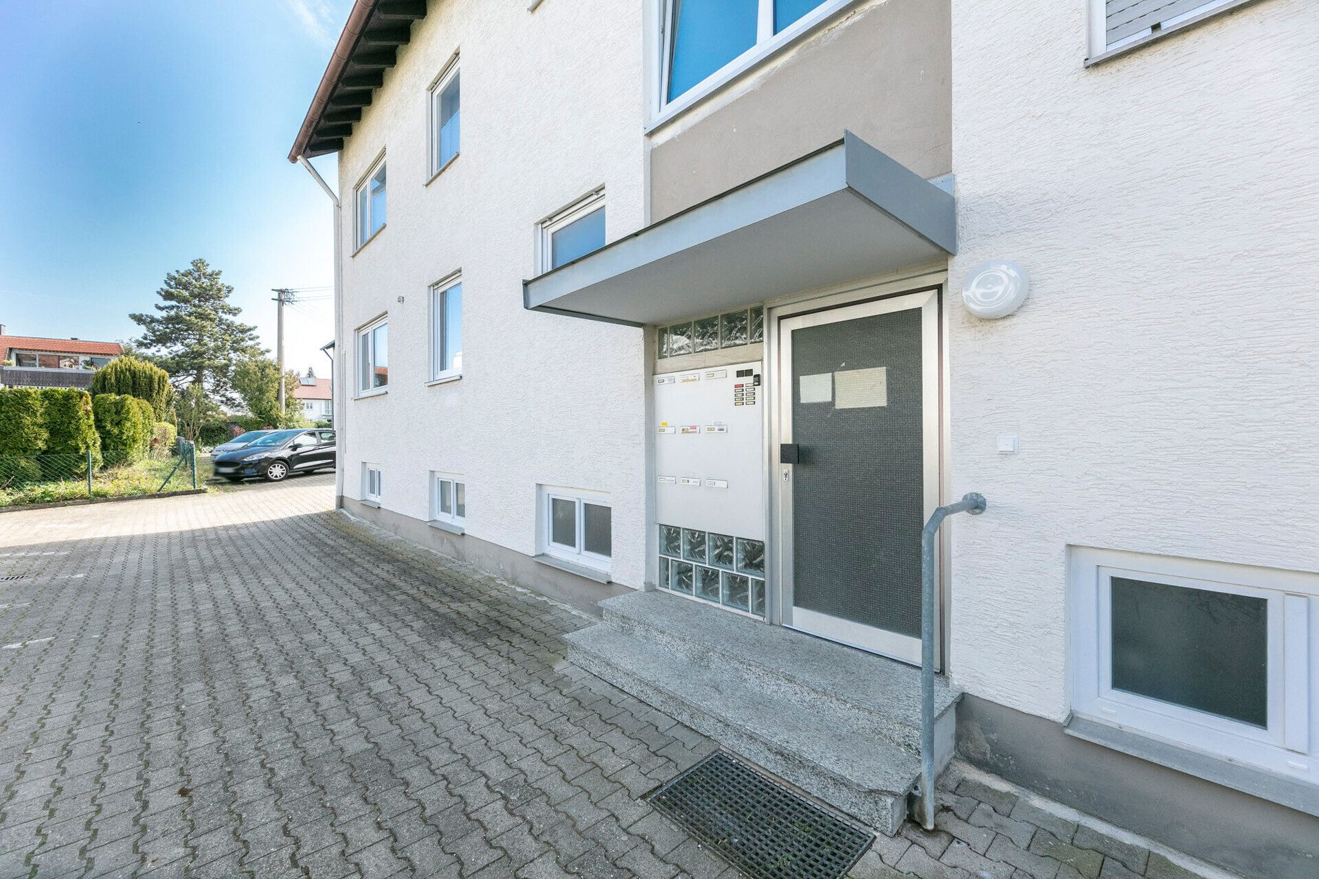Immobilienangebot - Neu-Ulm / Pfuhl - Alle - Ihr Rückzugsort mit Sonne & Grün – stilvoll modernisiert