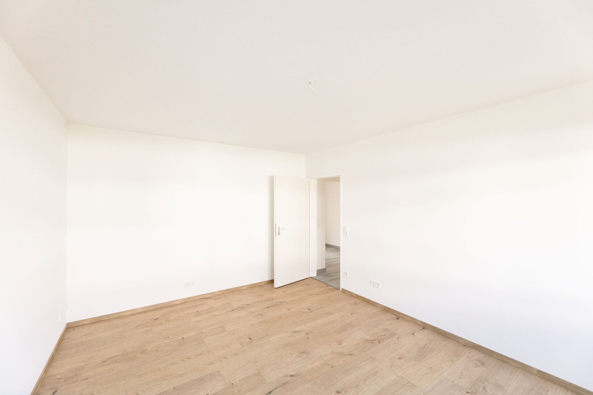 Immobilienangebot - Neu-Ulm / Pfuhl - Alle - Ihr Rückzugsort mit Sonne & Grün – stilvoll modernisiert