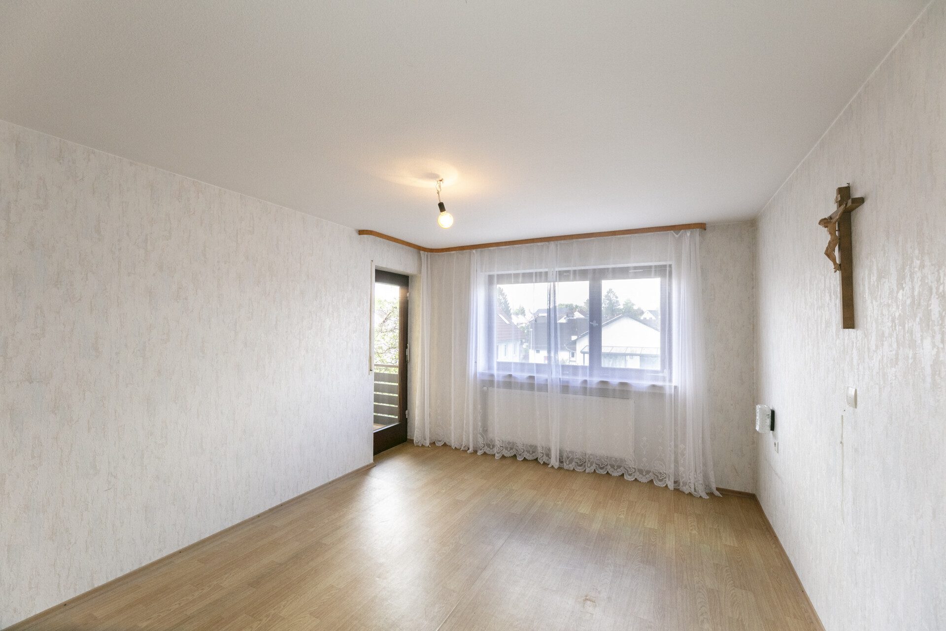 Immobilienangebot - Senden - Alle - Platz für Familie & gemeinsame Momente -
Einfamilienhaus & Einliegerbereich