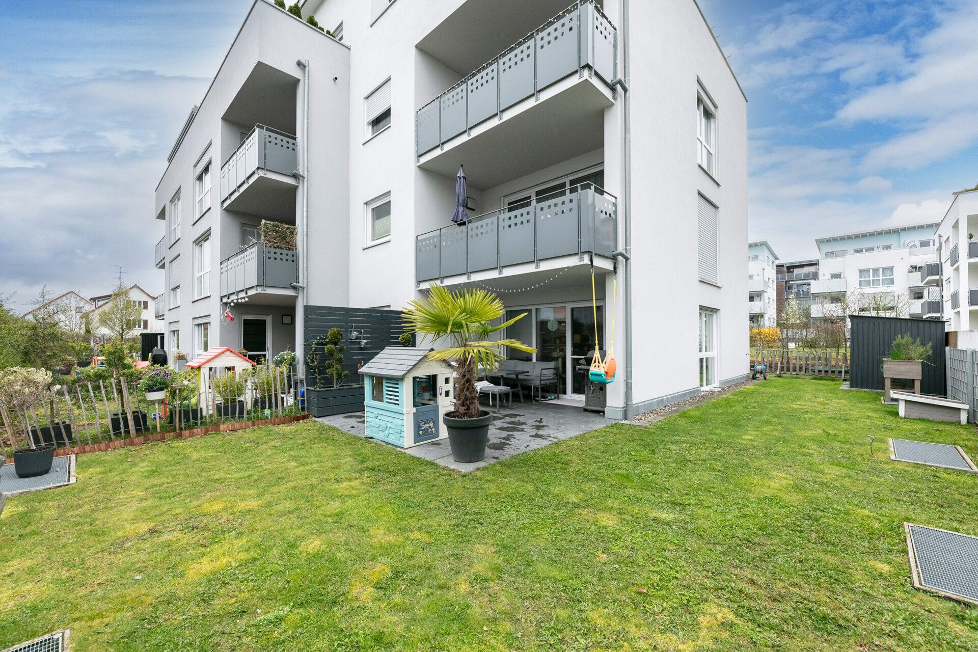 Immobilienangebot - Ehingen - Alle - Wohnen wie im Haus – Moderne EG-Wohnung mit Terrasse und Garten