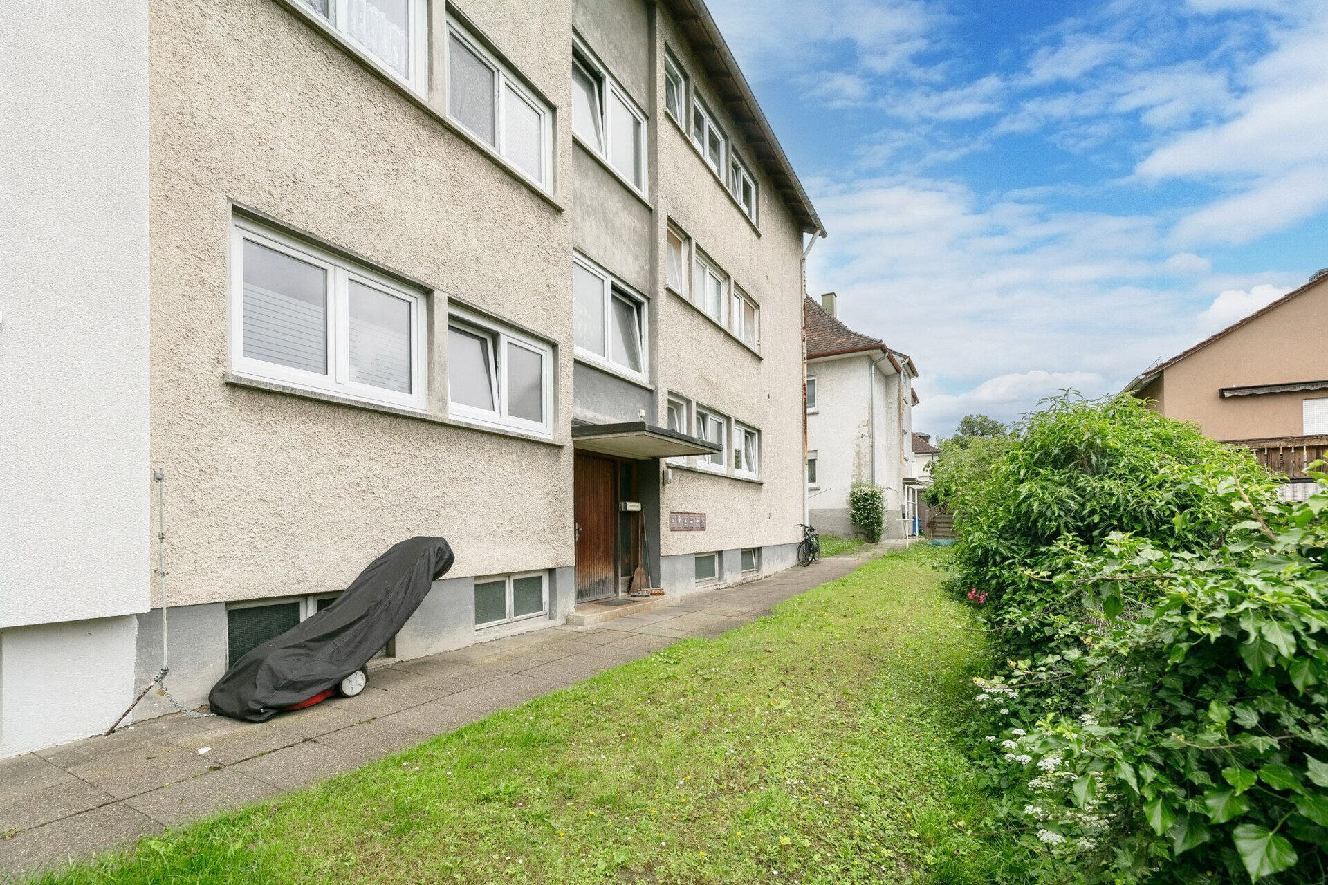 Immobilienangebot - Ulm/Söflingen - Alle - Investieren in Beständigkeit – MFH mit 6 Einheiten im begehrten Söflingen!