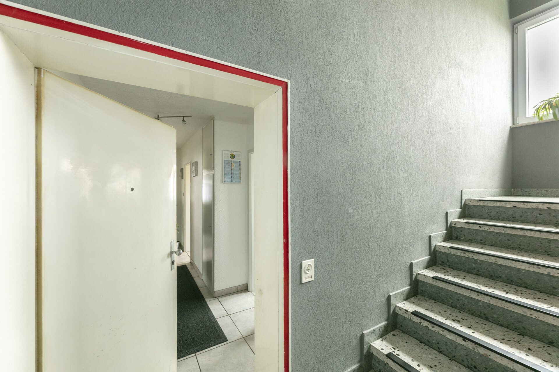 Immobilienangebot - Ulm/Söflingen - Alle - Investieren in Beständigkeit – MFH mit 6 Einheiten im begehrten Söflingen!