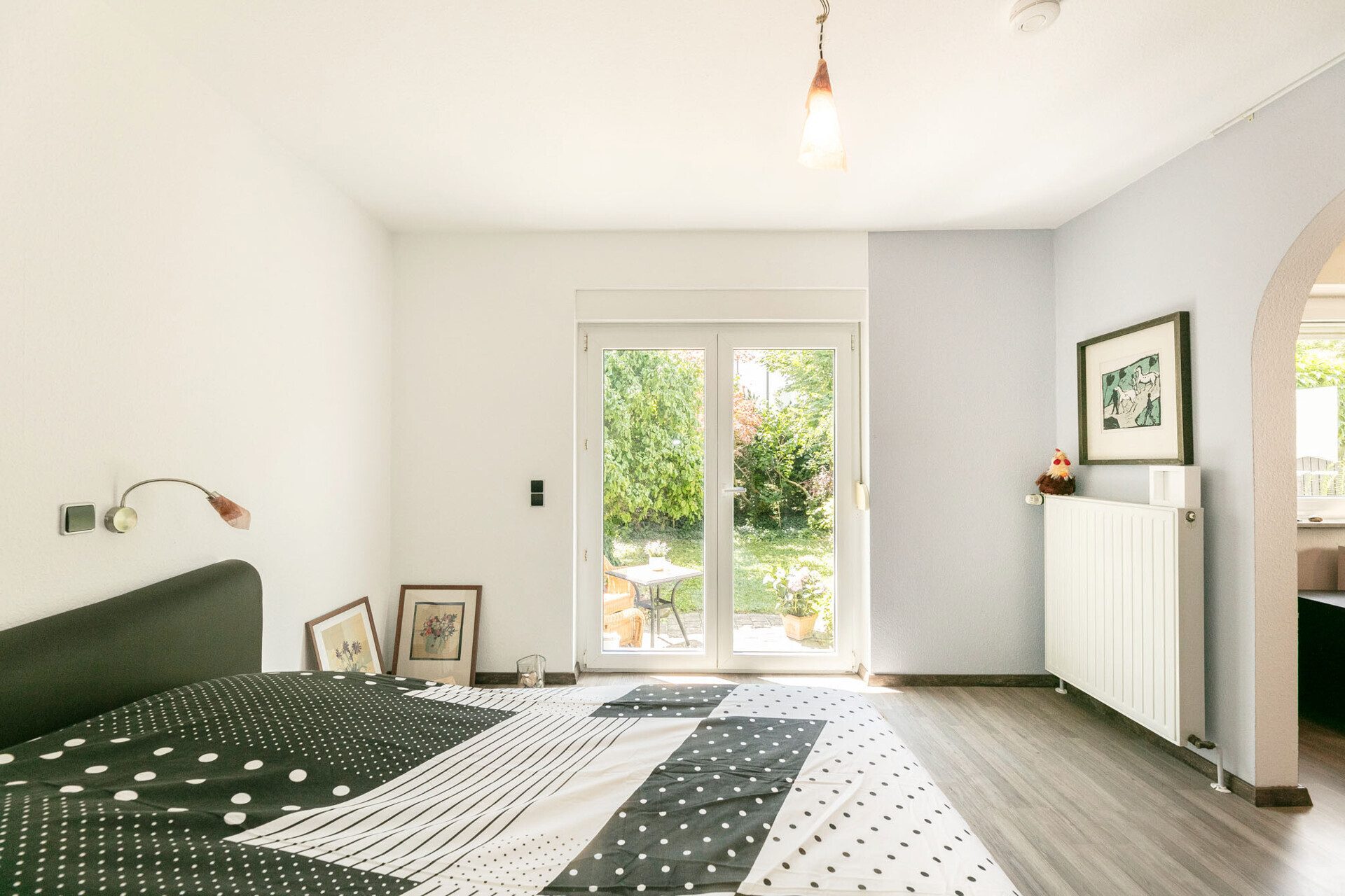 Immobilienangebot - Ulm - Alle - Am Ulmer Eselsberg: Doppelhaushälfte 
mit 3 Wohneinheiten, Garten & Garage