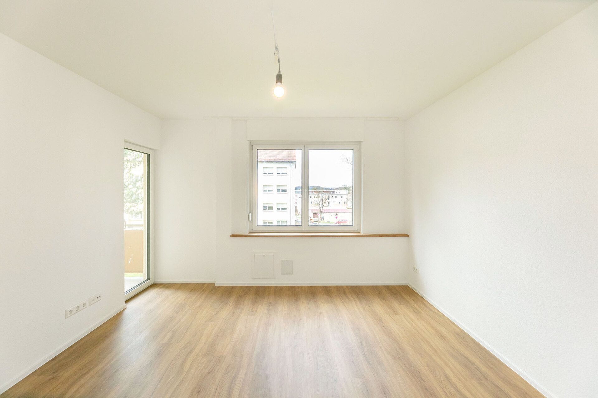 Immobilienangebot - Ulm-Eselsberg - Alle - Ideale Singlewohnung - Direkt einziehen und wohlfühlen!