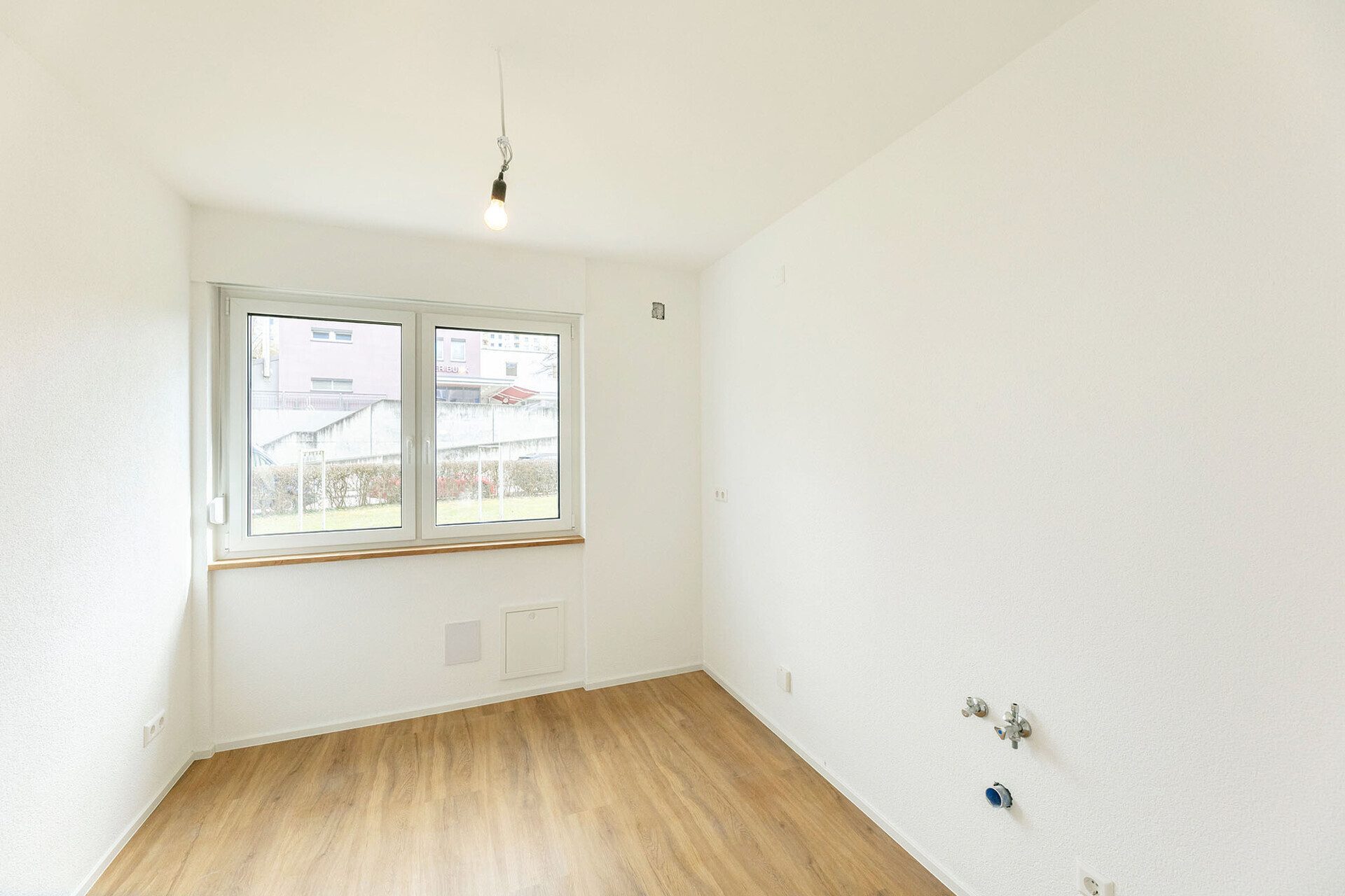 Immobilienangebot - Ulm-Eselsberg - Alle - Ideale Singlewohnung - Direkt einziehen und wohlfühlen!