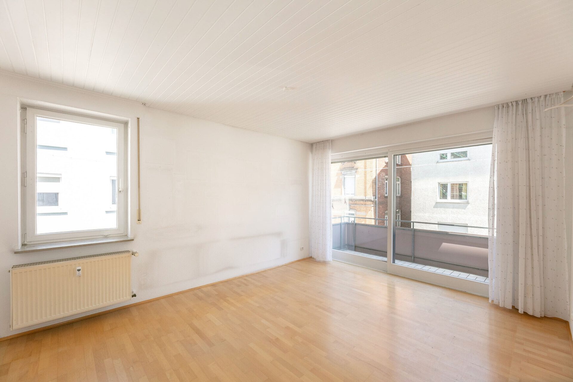 Immobilienangebot - Ulm - Alle - Wohnen mit Komfort mitten in Ulm – 3-Zi.-Wohnung mit Treppenlift