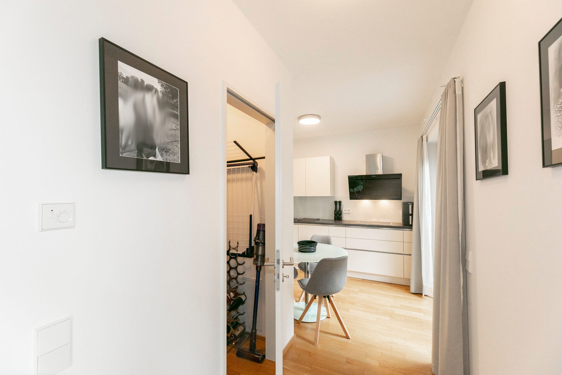 Immobilienangebot - Neu-Ulm - Alle - Wohnen an der Donau: 
Exklusive EG-Wohnung mit Gartenanteil