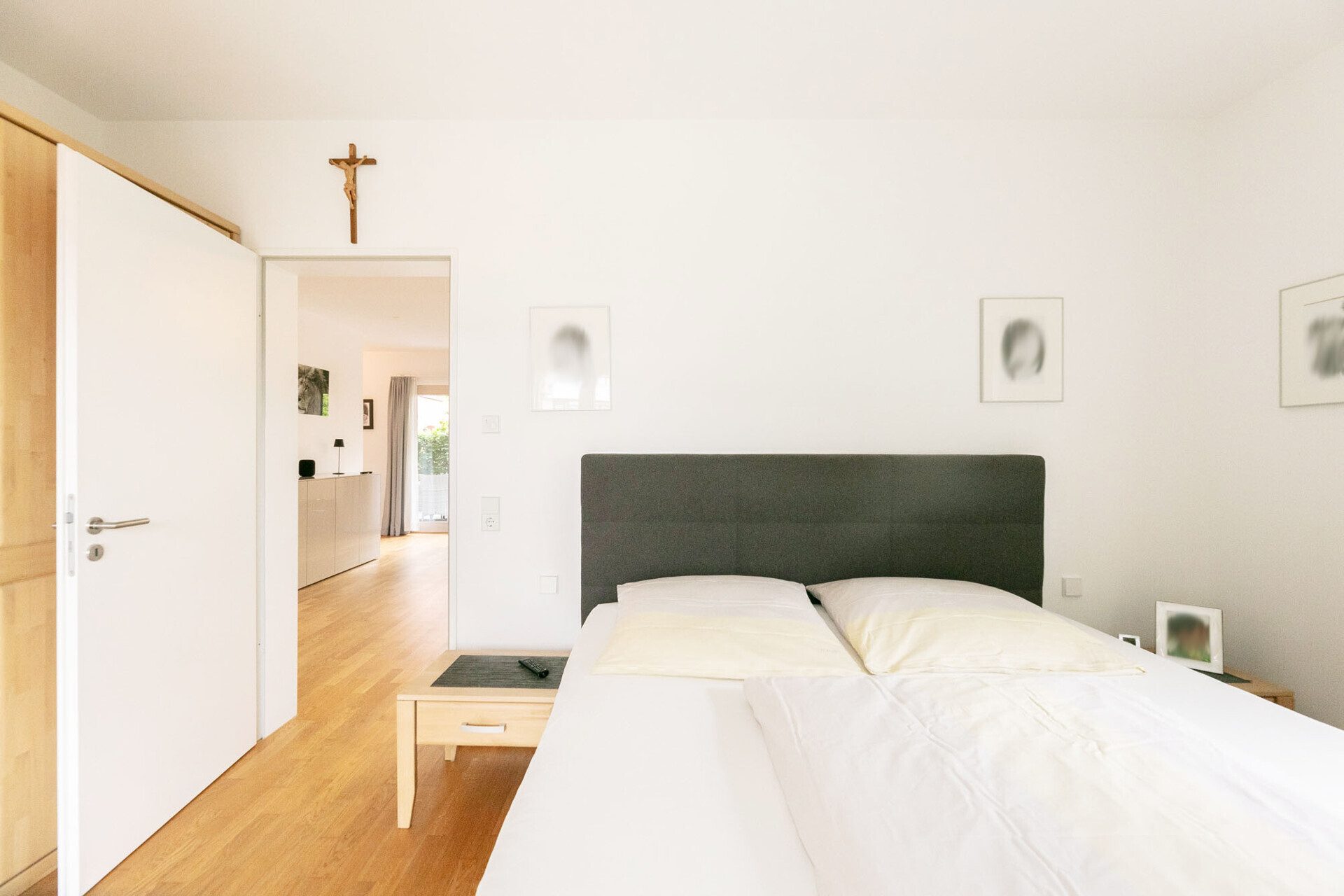 Immobilienangebot - Neu-Ulm - Alle - Wohnen an der Donau: 
Exklusive EG-Wohnung mit Gartenanteil