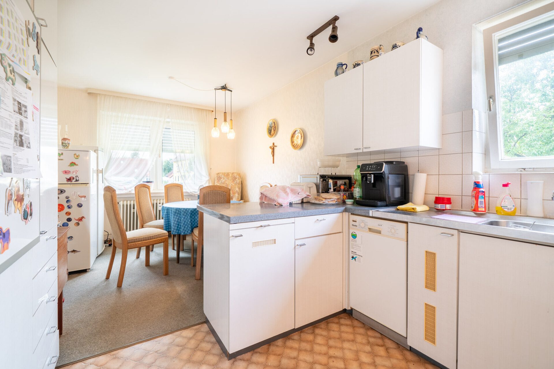 Immobilienangebot - Ulm / Donaustetten - Alle - Projektgrundstück mit Bestand: 3.111 m² inkl. Zweifamilienhaus und 9 Garagen