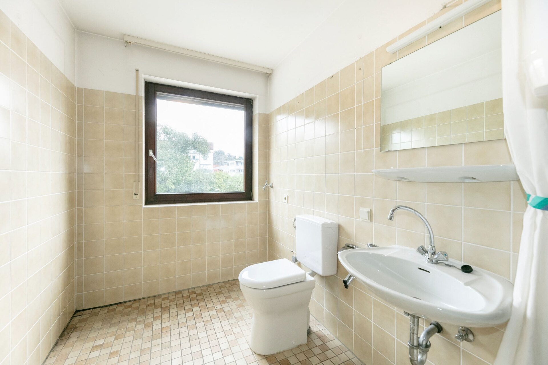 Immobilienangebot - Blaustein - Alle - Wohnen mitten im Zentrum - 
Vielseitiger Grundriss, viele Möglichkeiten!