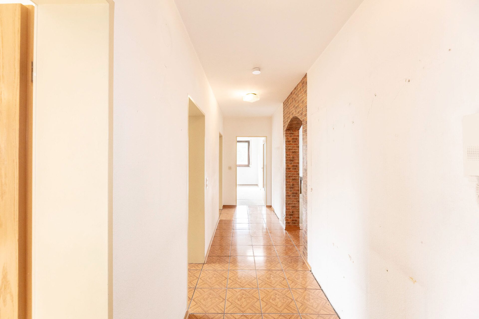 Immobilienangebot - Blaustein - Alle - Wohnen mitten im Zentrum - 
Vielseitiger Grundriss, viele Möglichkeiten!