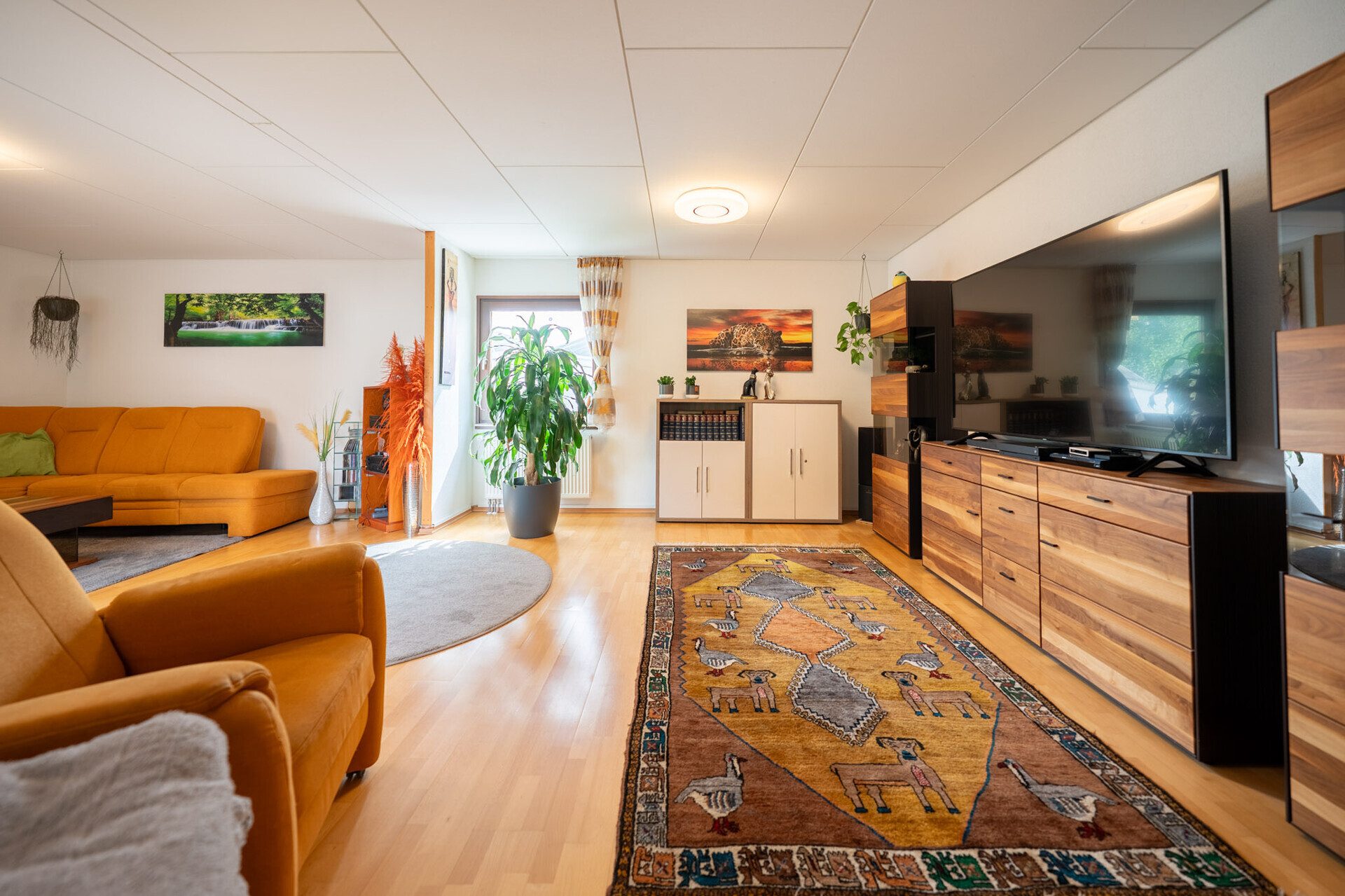 Immobilienangebot - Elchingen / Thalfingen - Alle - Vielseitiges EFH mit Einliegerpotenzial und großzügigem Grundstück