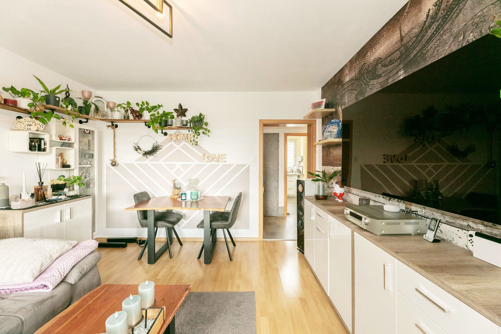 Immobilienangebot - Ulm-Eselsberg - Alle - 3-Zimmer-Wohnung mit Außenstellplatz in gefragter Lage am Ulmer Eselsberg
