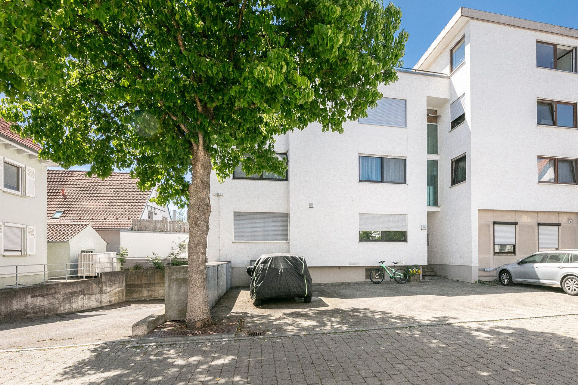 Immobilienangebot - Dietenheim - Alle - 119 m² zum Wohlfühlen – 4-Zimmer-Whg. mit Balkon, Küche & Tiefgaragenplatz