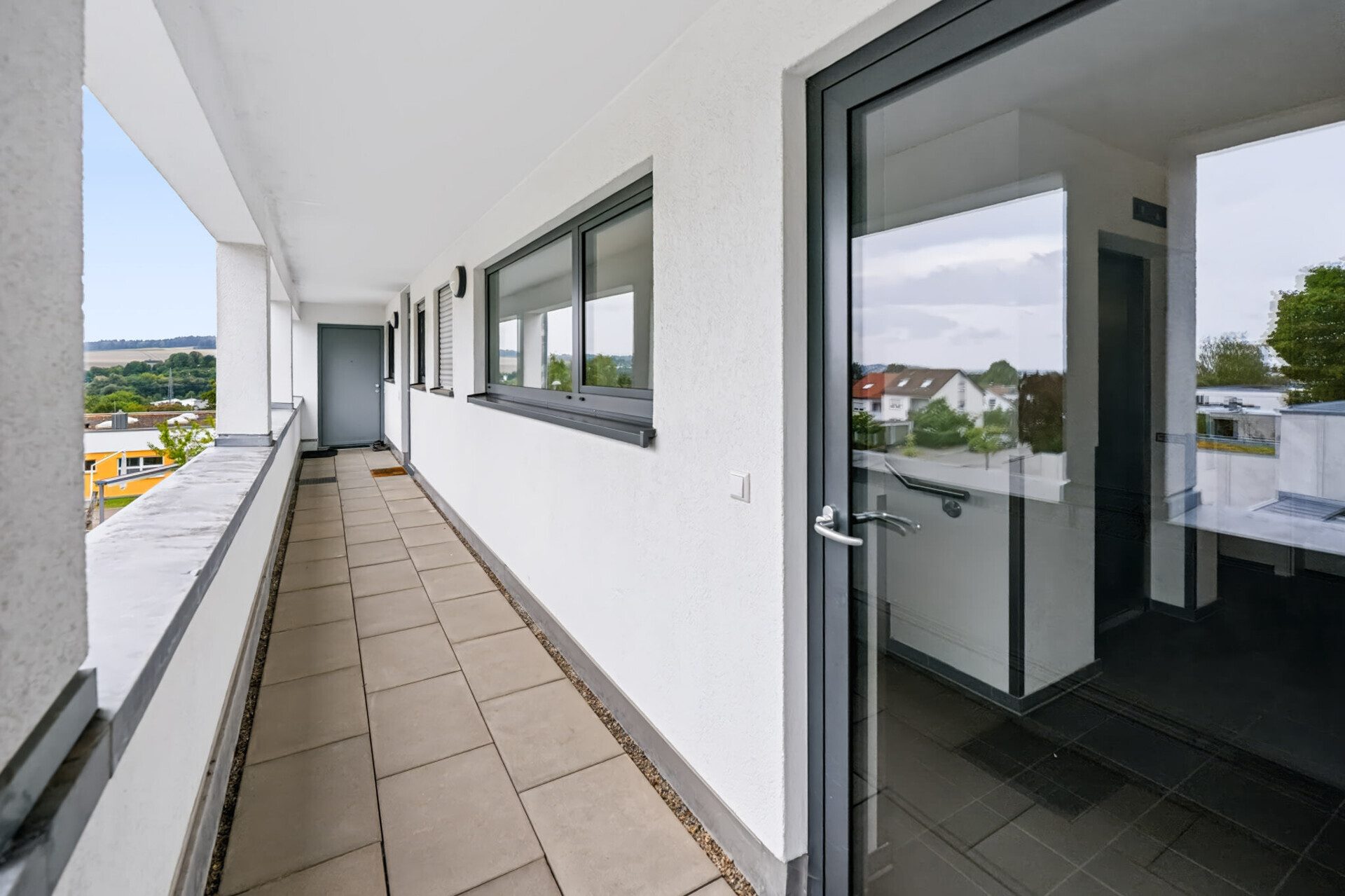 Immobilienangebot - Blaustein - Alle - Moderne 4,5-Zimmer-Wohnung mit Loggia und zwei TG-Stellplätzen in Blaustein