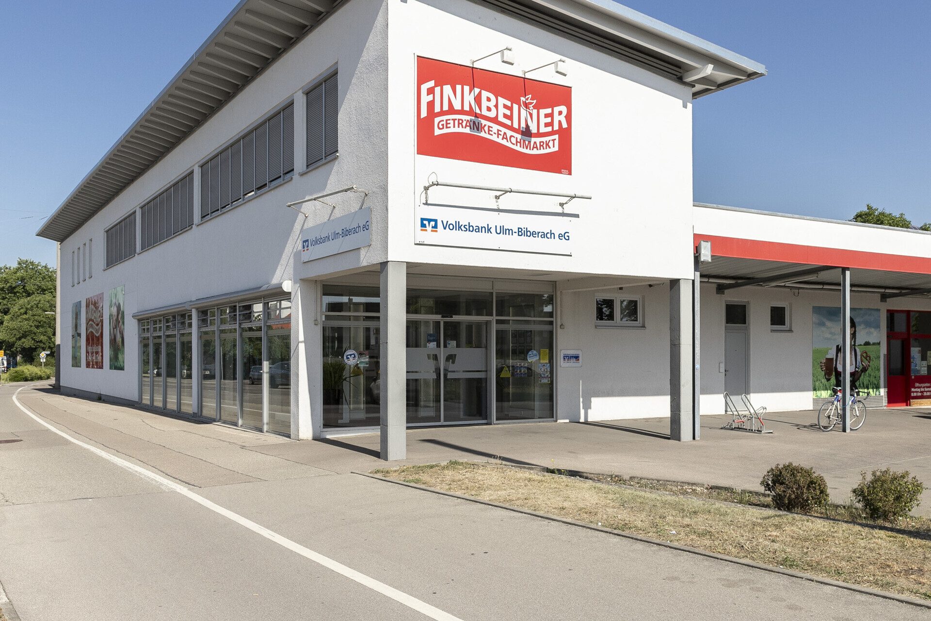 Immobilienangebot - Neu-Ulm / Offenhausen - Alle - Ein Standort, viele Möglichkeiten: Verkaufsfläche, Büro oder Praxis