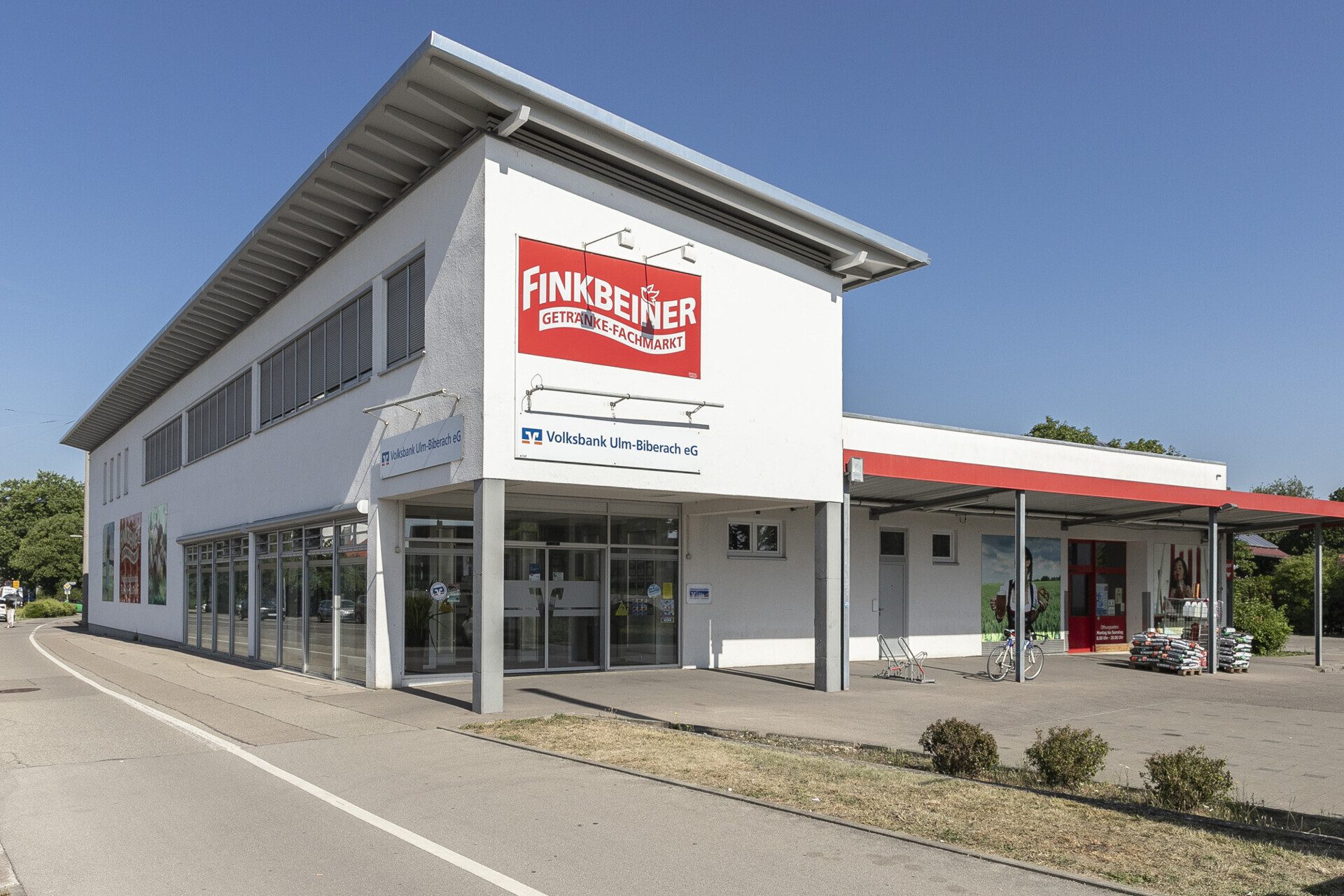 Immobilienangebot - Neu-Ulm / Offenhausen - Alle - Ein Standort, viele Möglichkeiten: Verkaufsfläche, Büro oder Praxis