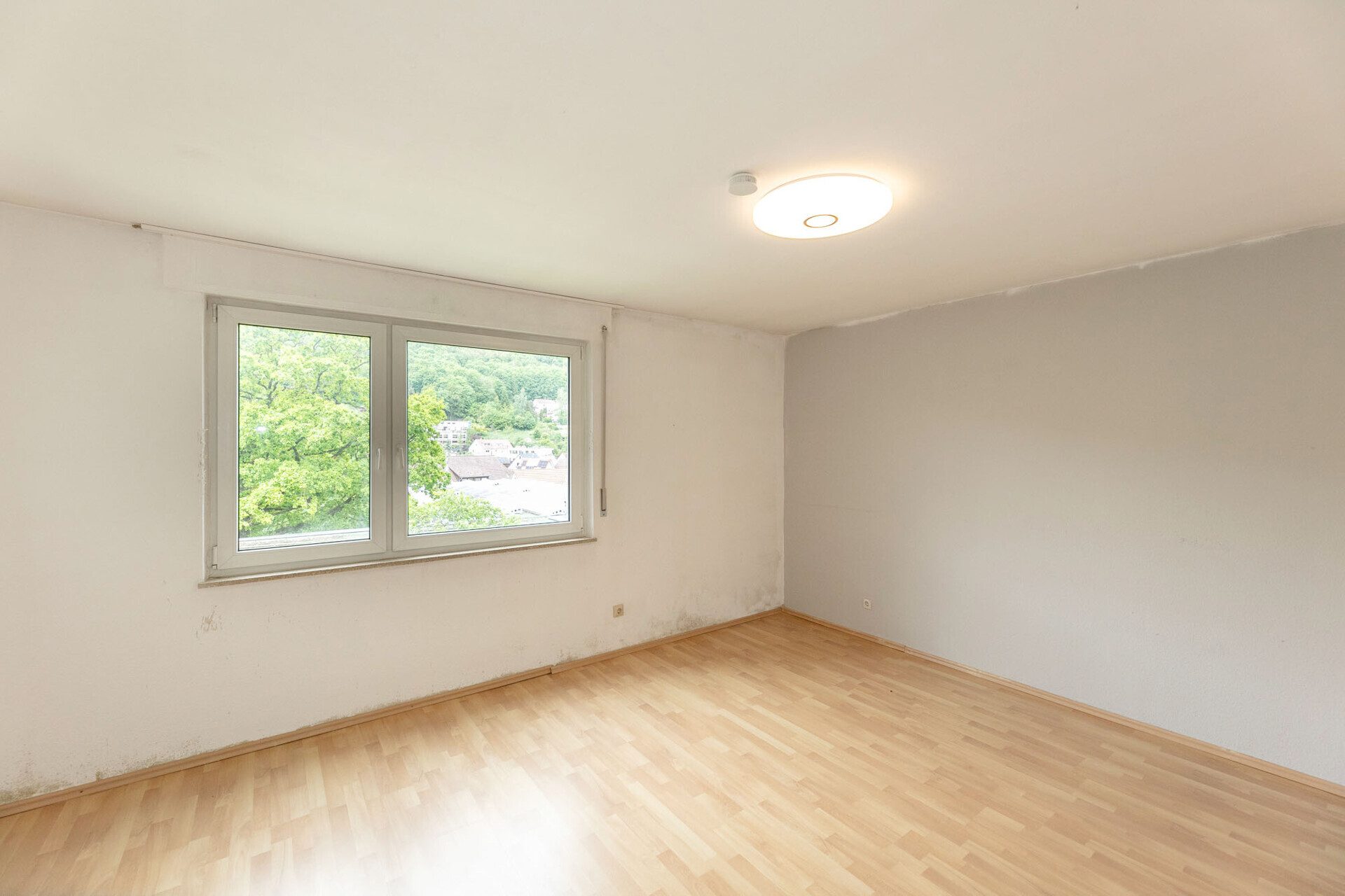 Immobilienangebot - Blaustein - Alle - Investieren in Beständigkeit – MFH mit vier attraktiven Wohneinheiten