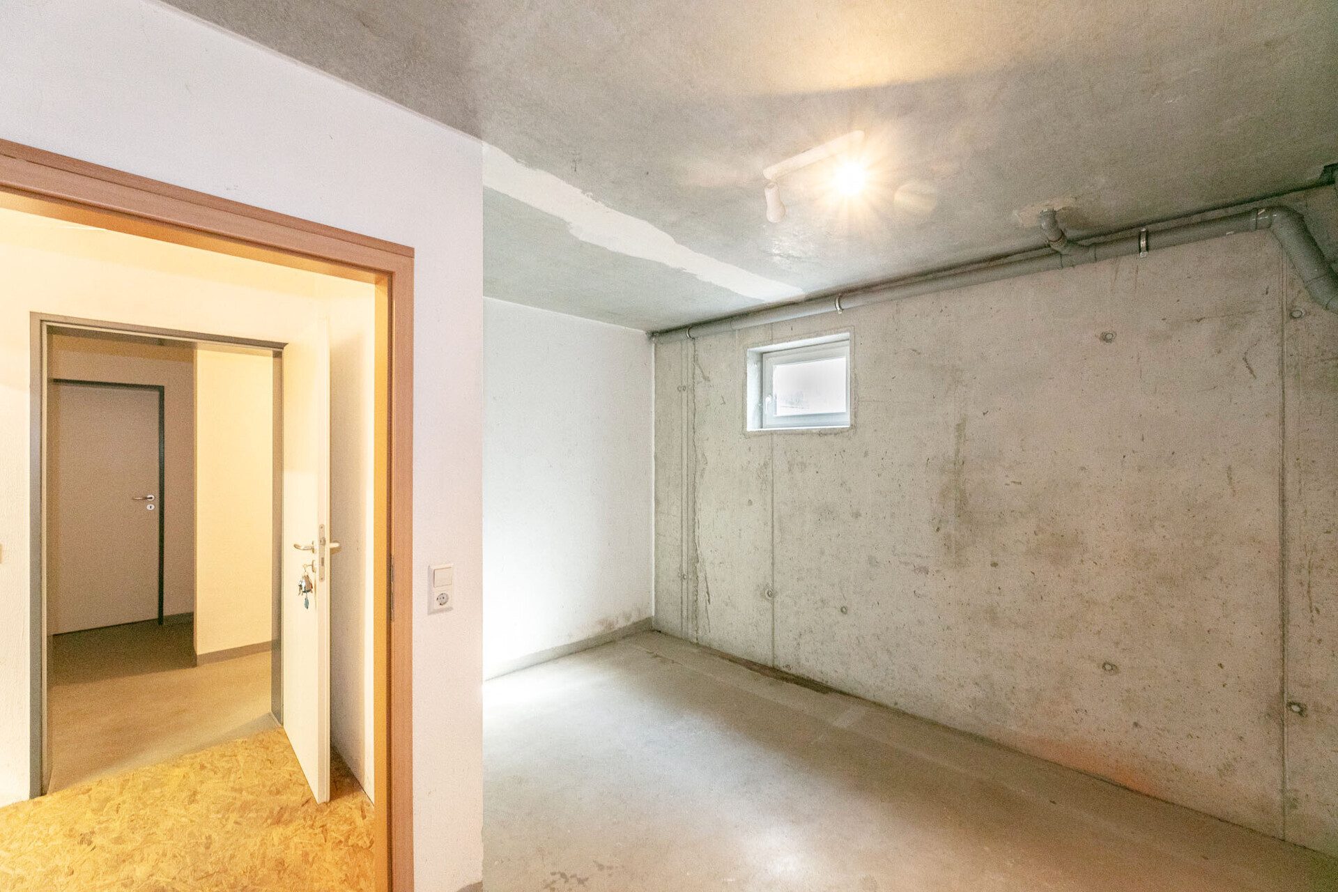 Immobilienangebot - Vöhringen - Alle - Seltenes Angebot: Moderne Wohnung mit exklusivem Terrassen-/Gartenanteil