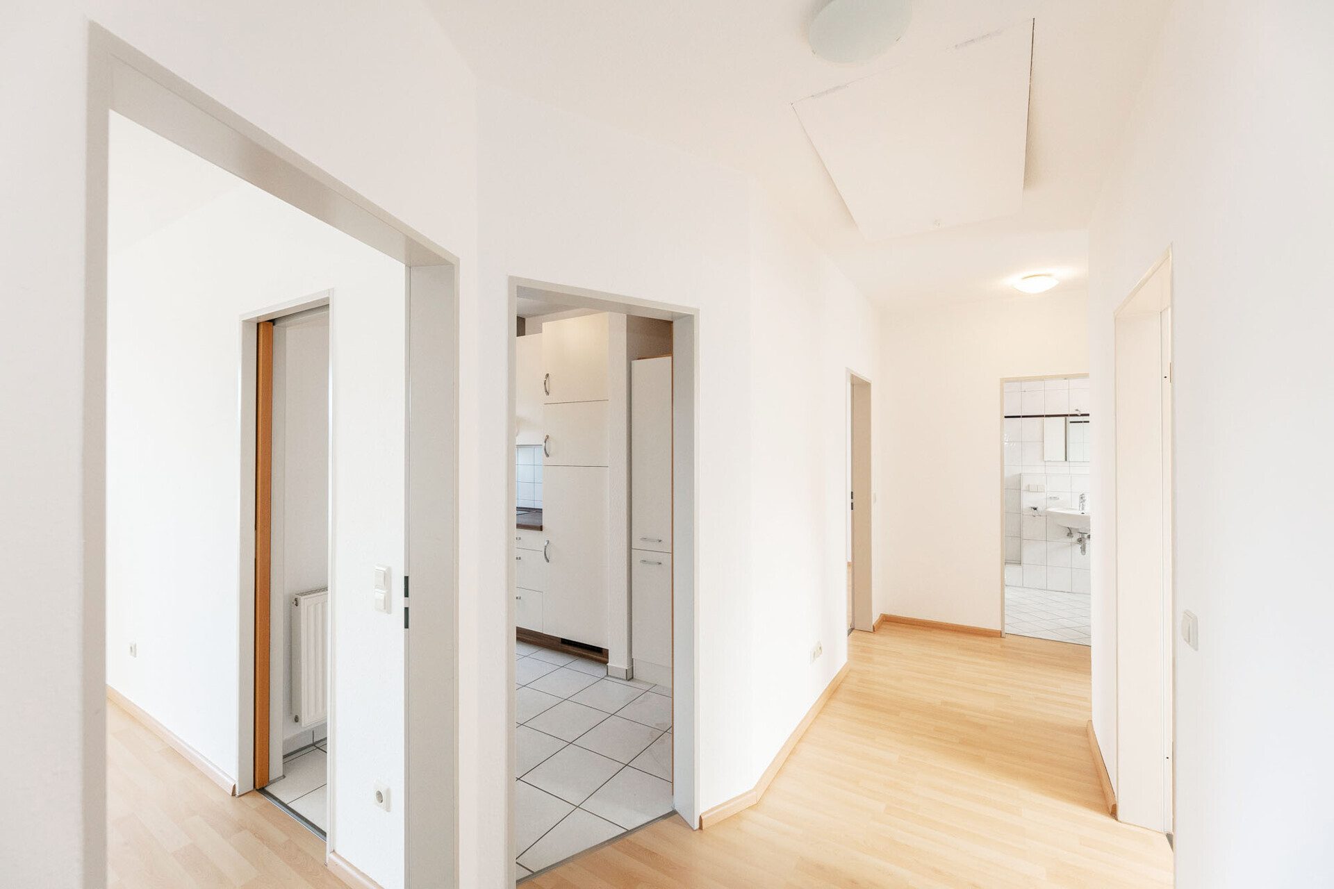Immobilienangebot - Senden - Alle - Licht, Freiraum und Grünblick: DG-Wohnung mit Terrasse + TG-Stellplatz