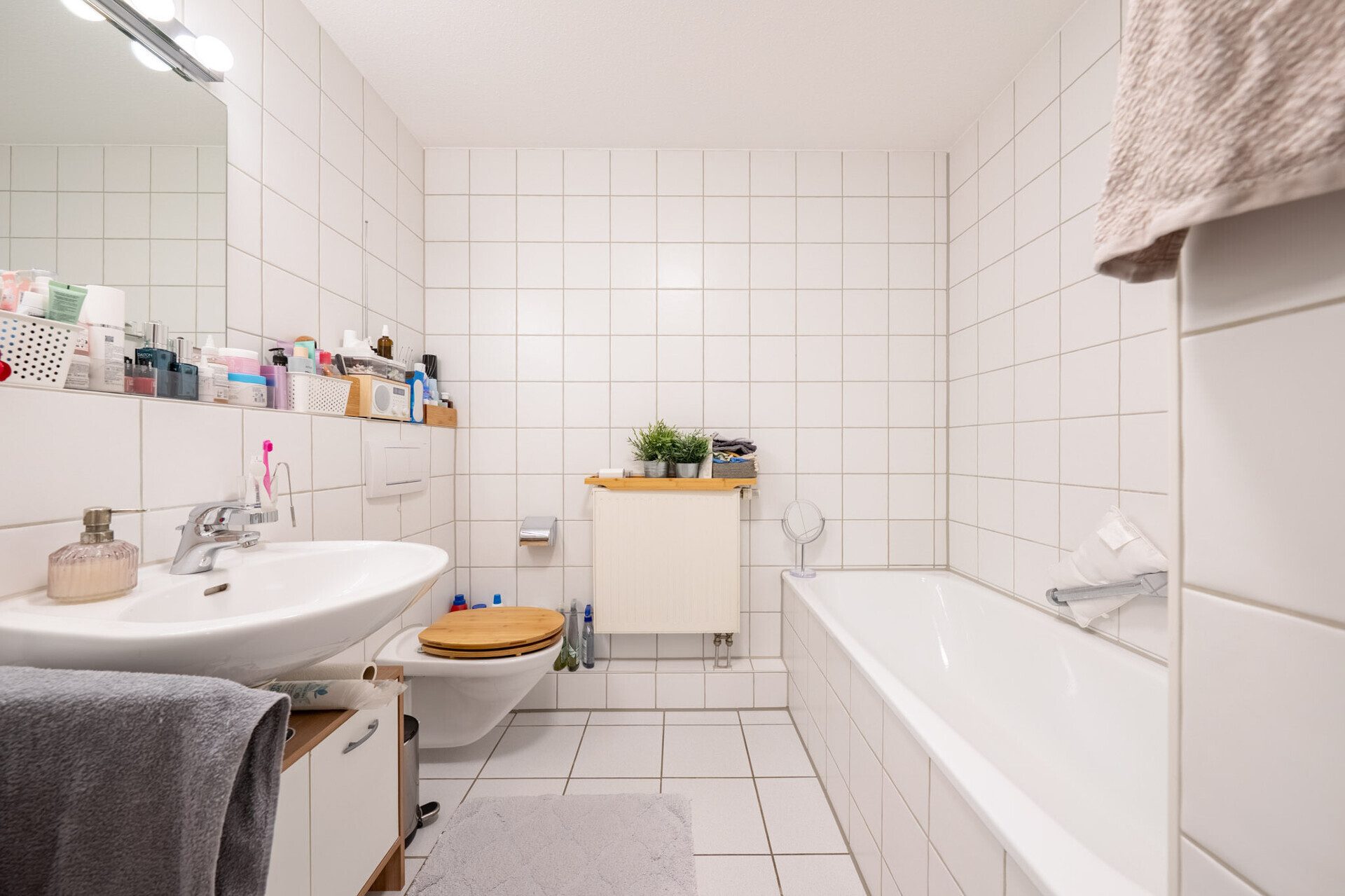 Immobilienangebot - Neu-Ulm - Alle - Zentral wohnen in Neu-Ulm: 2,5 Zi. mit Terrasse und Gartenanteil