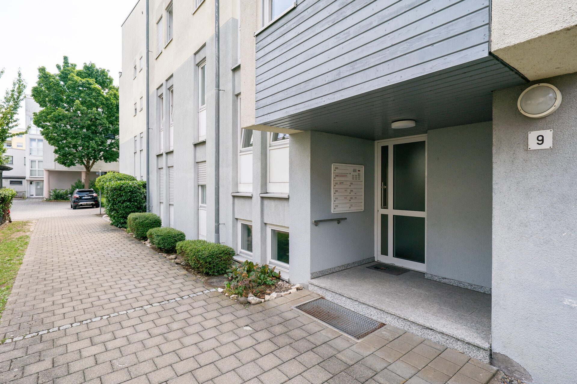 Immobilienangebot - Neu-Ulm - Alle - Zentral wohnen in Neu-Ulm: 2,5 Zi. mit Terrasse und Gartenanteil