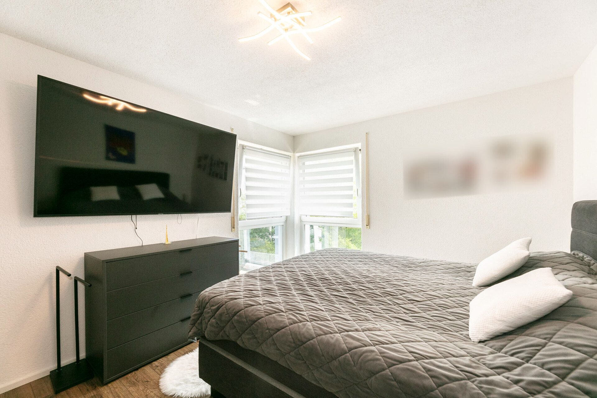 Immobilienangebot - Ulm - Alle - Großzügig wohnen, stilvoll leben -
Moderne 4-Zi-Wohnung mit Aufzug & Balkon