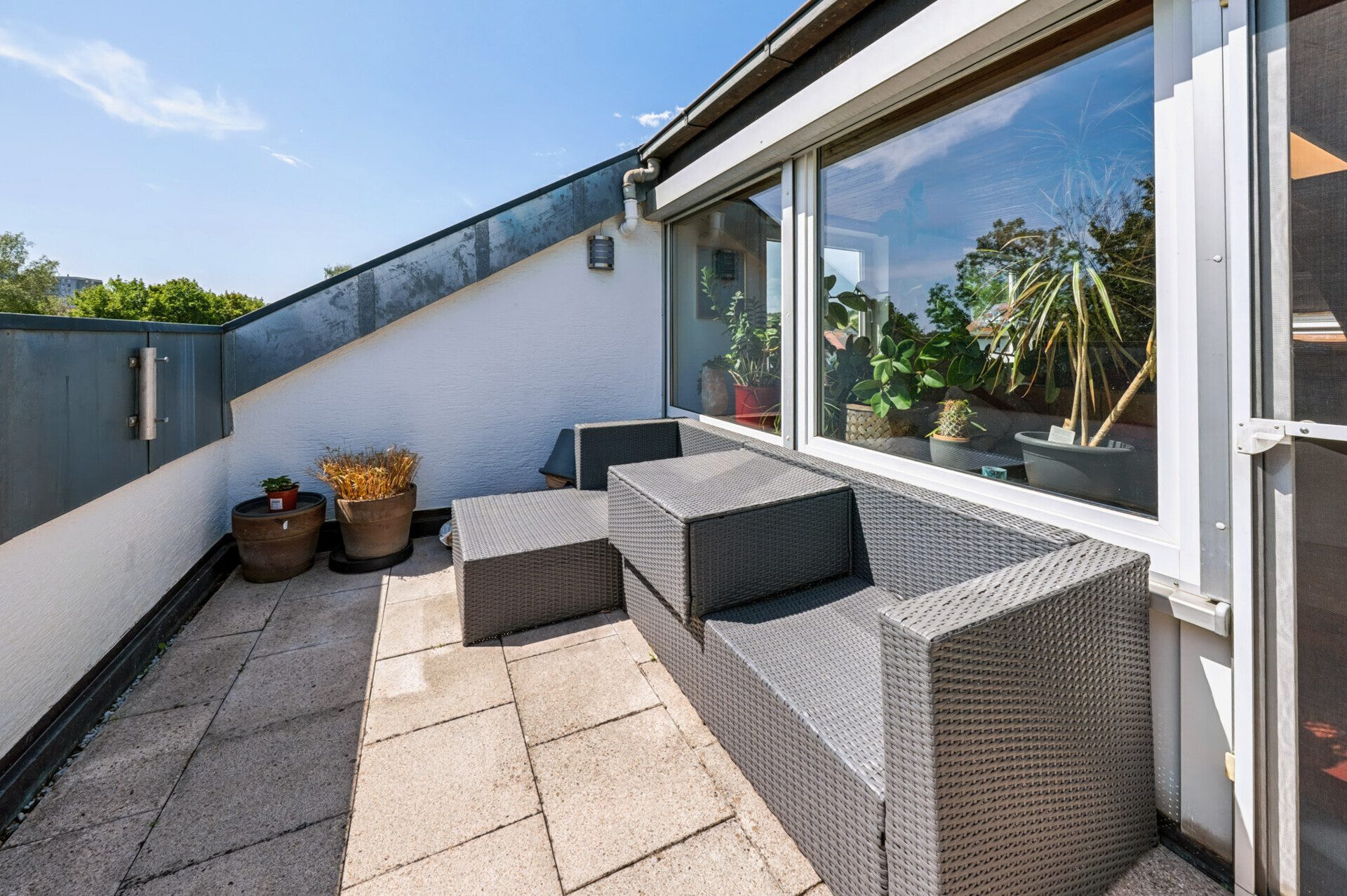 Immobilienangebot - Thalfingen - Alle - Top Invest oder gemütliches Zuhause: 
2,5-Zimmer-Whg. & tolle Dachterrasse