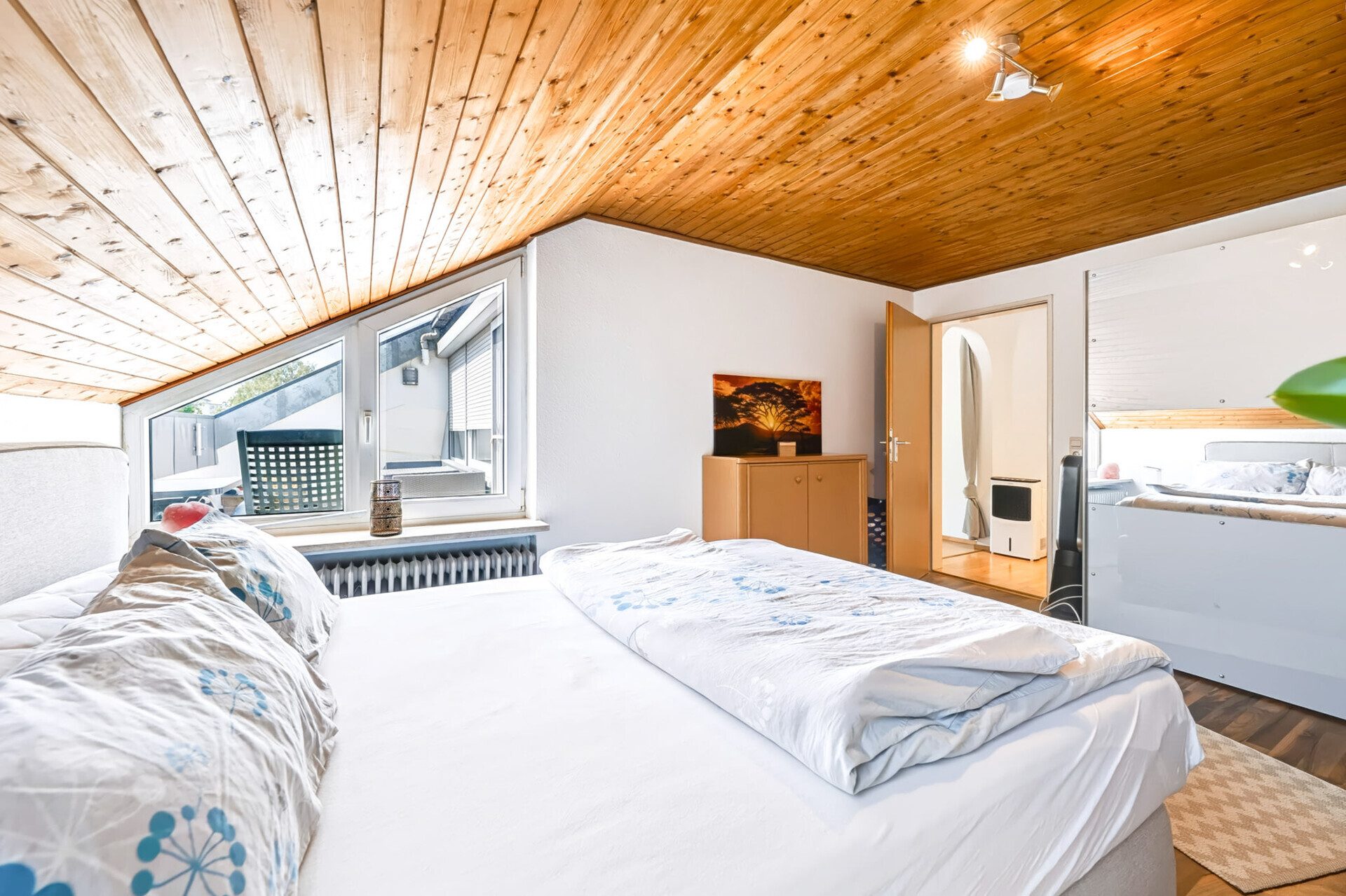 Immobilienangebot - Thalfingen - Alle - Top Invest oder gemütliches Zuhause: 
2,5-Zimmer-Whg. & tolle Dachterrasse