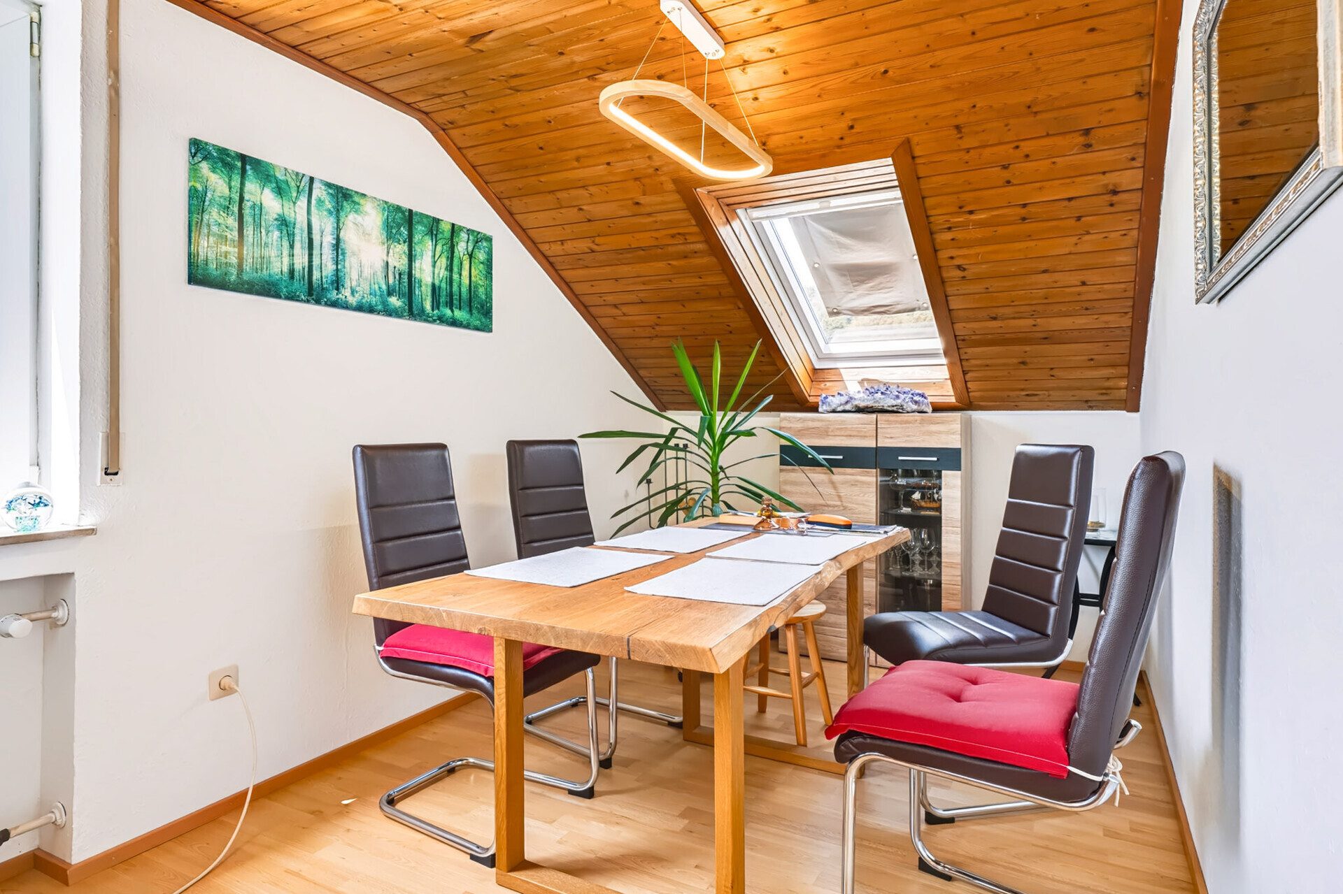 Immobilienangebot - Thalfingen - Alle - Top Invest oder gemütliches Zuhause: 
2,5-Zimmer-Whg. & tolle Dachterrasse
