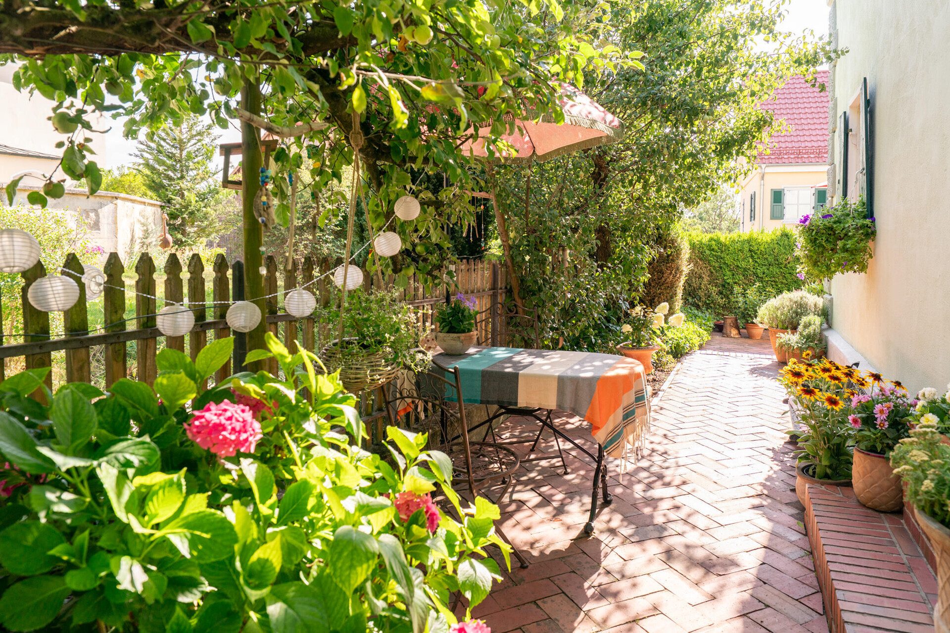 Immobilienangebot - Pfaffenhofen an der Roth - Alle - Liebevoll renoviertes Haus - mit Garten, Denkmalschutz & Ausbaupotential