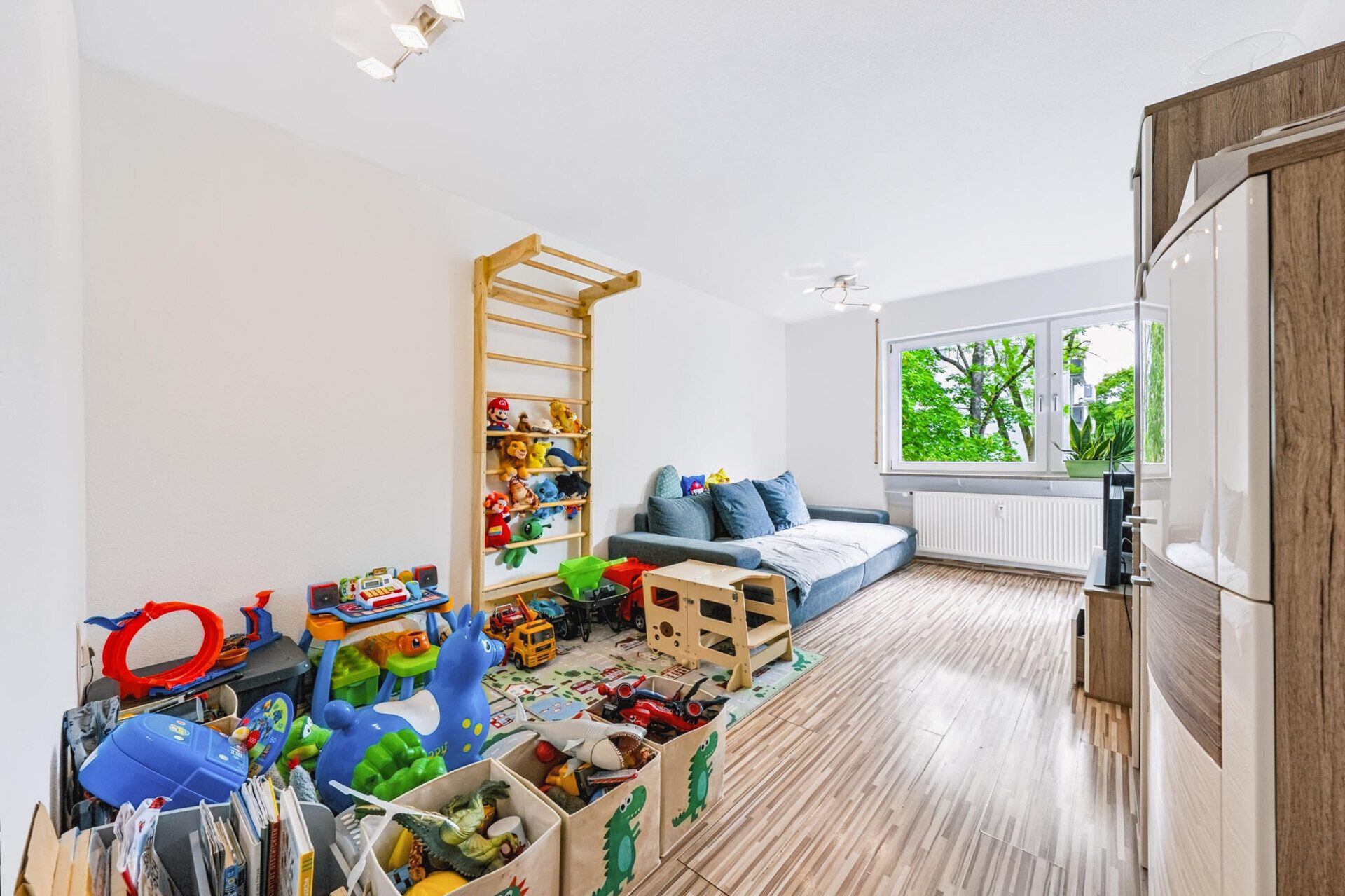 Immobilienangebot - Ulm - Alle - Ruhige 2-Zimmer-Wohnung mit Balkon, Aufzug und Garage!