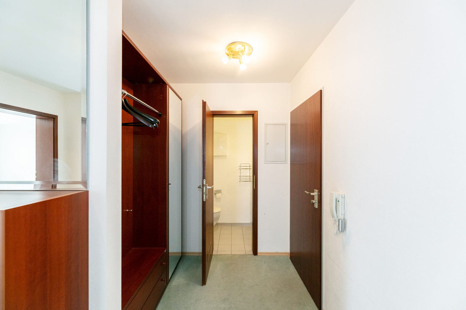 Immobilienangebot - Neu-Ulm / Pfuhl - Alle - Leerstehende 3,5-Zimmer-Wohnung mit sonnigem Süd-West Balkon