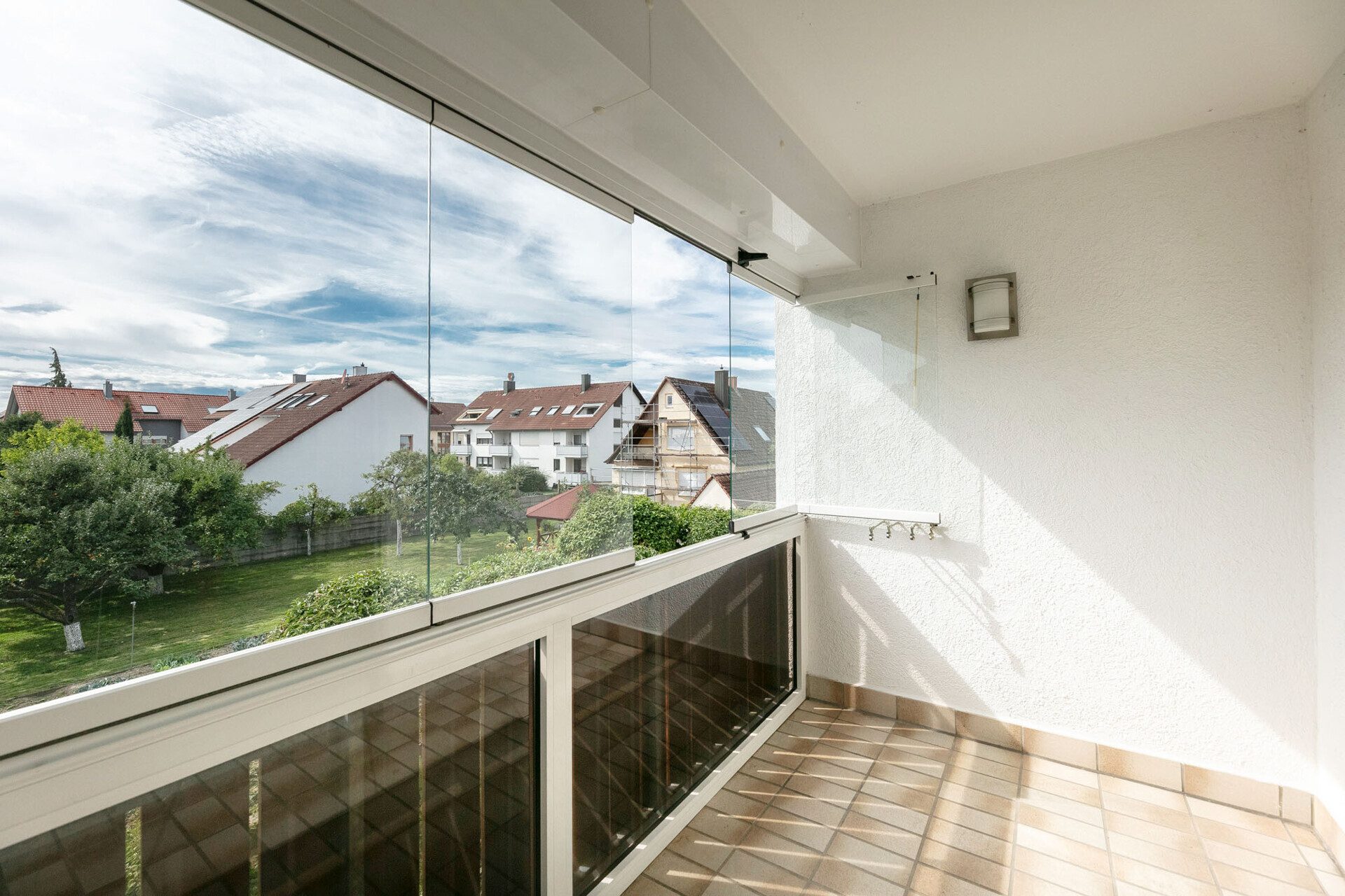 Immobilienangebot - Neu-Ulm / Pfuhl - Alle - Leerstehende 3,5-Zimmer-Wohnung mit sonnigem Süd-West Balkon